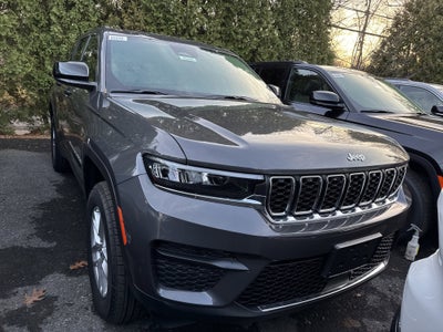 2025 Jeep Grand Cherokee GRAND CHEROKEE LAREDO X 4X4