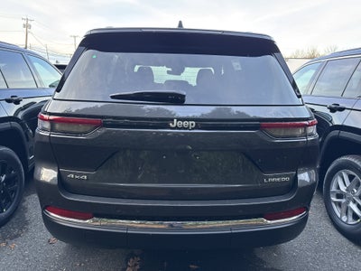 2025 Jeep Grand Cherokee GRAND CHEROKEE LAREDO X 4X4