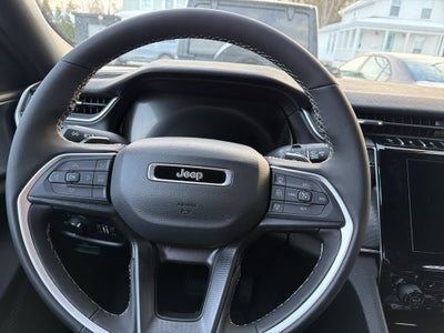 2025 Jeep Grand Cherokee Laredo X