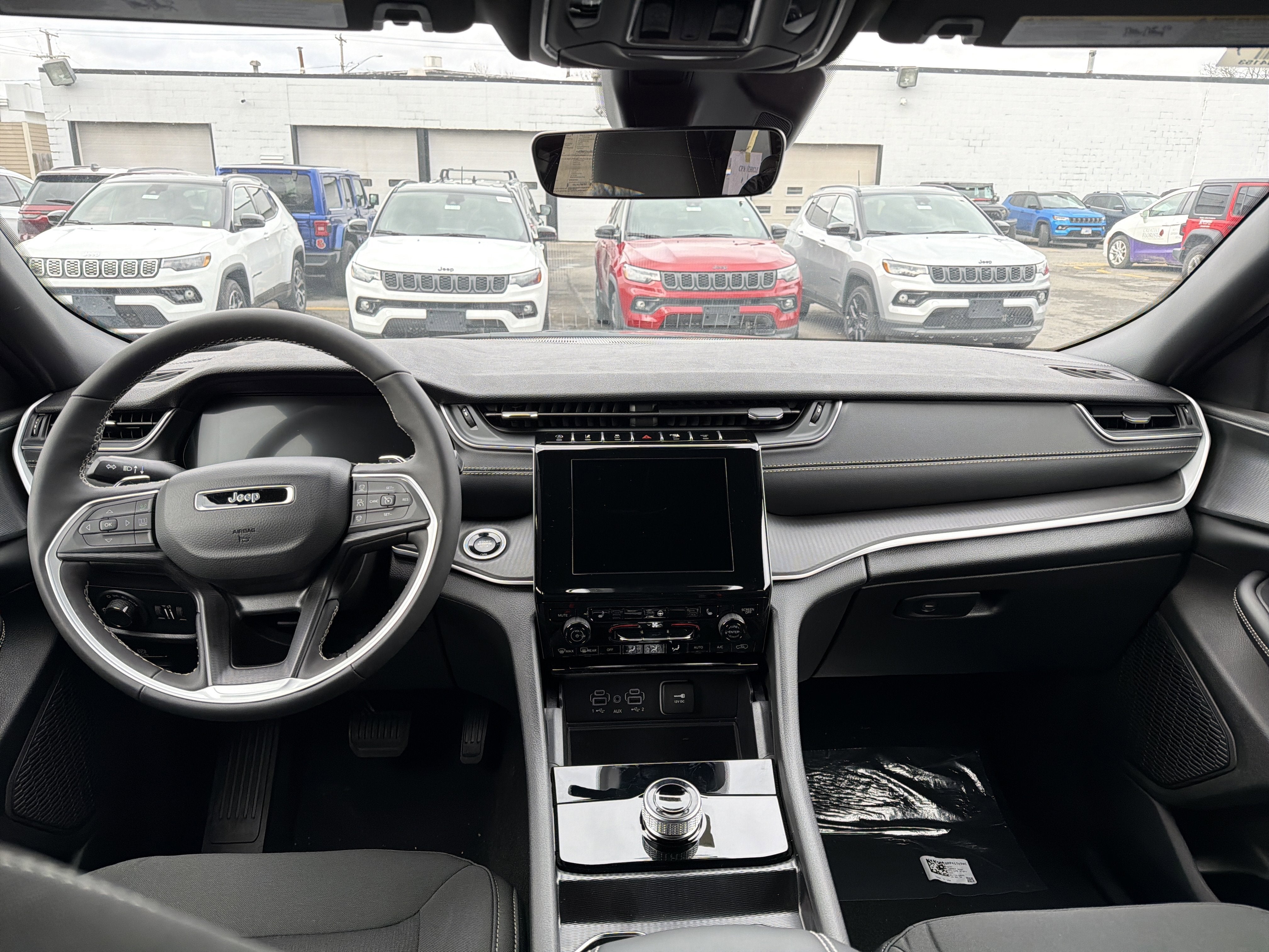 2026 Jeep Grand Cherokee Laredo X