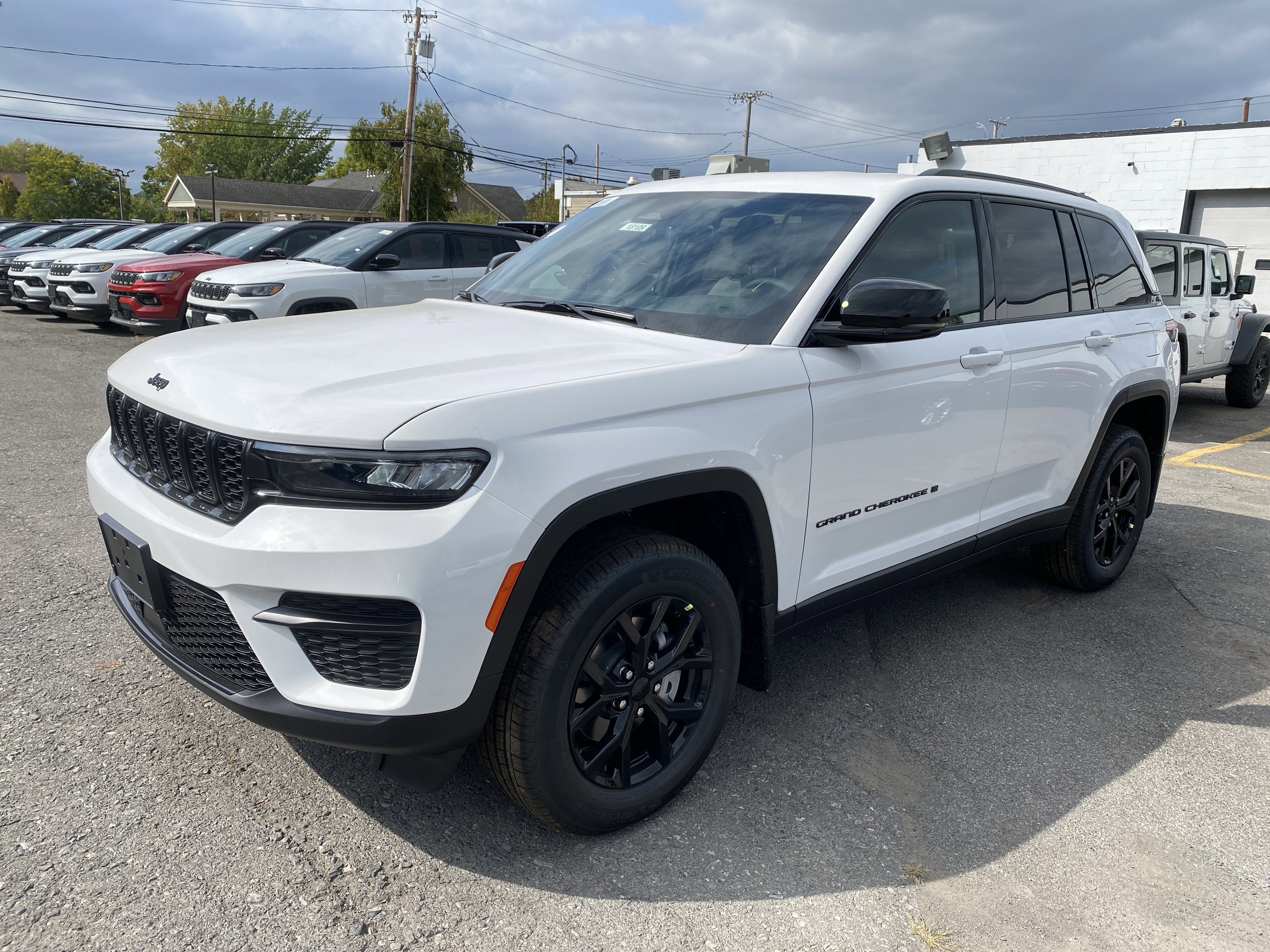 2025 Jeep Grand Cherokee Altitude