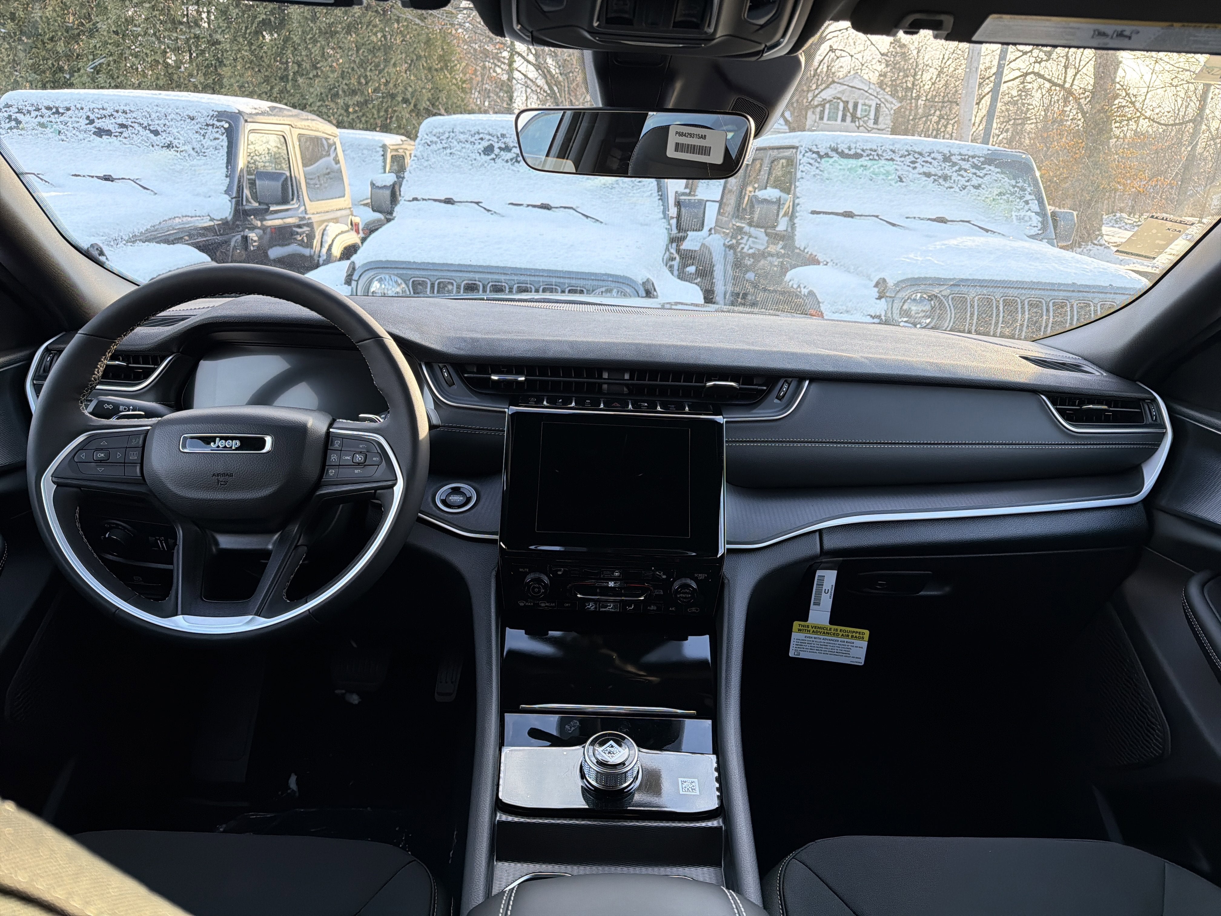 2025 Jeep Grand Cherokee Laredo X