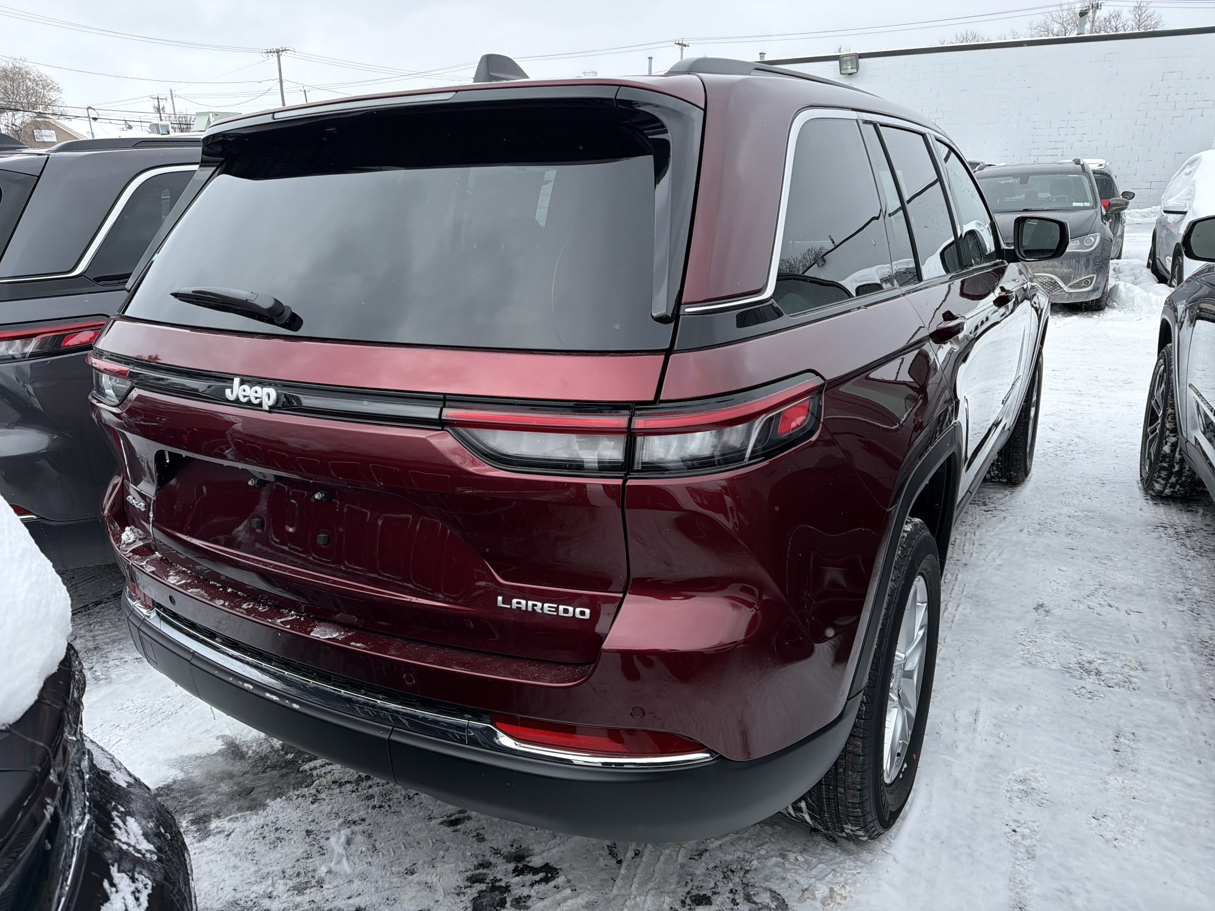 2025 Jeep Grand Cherokee Laredo X