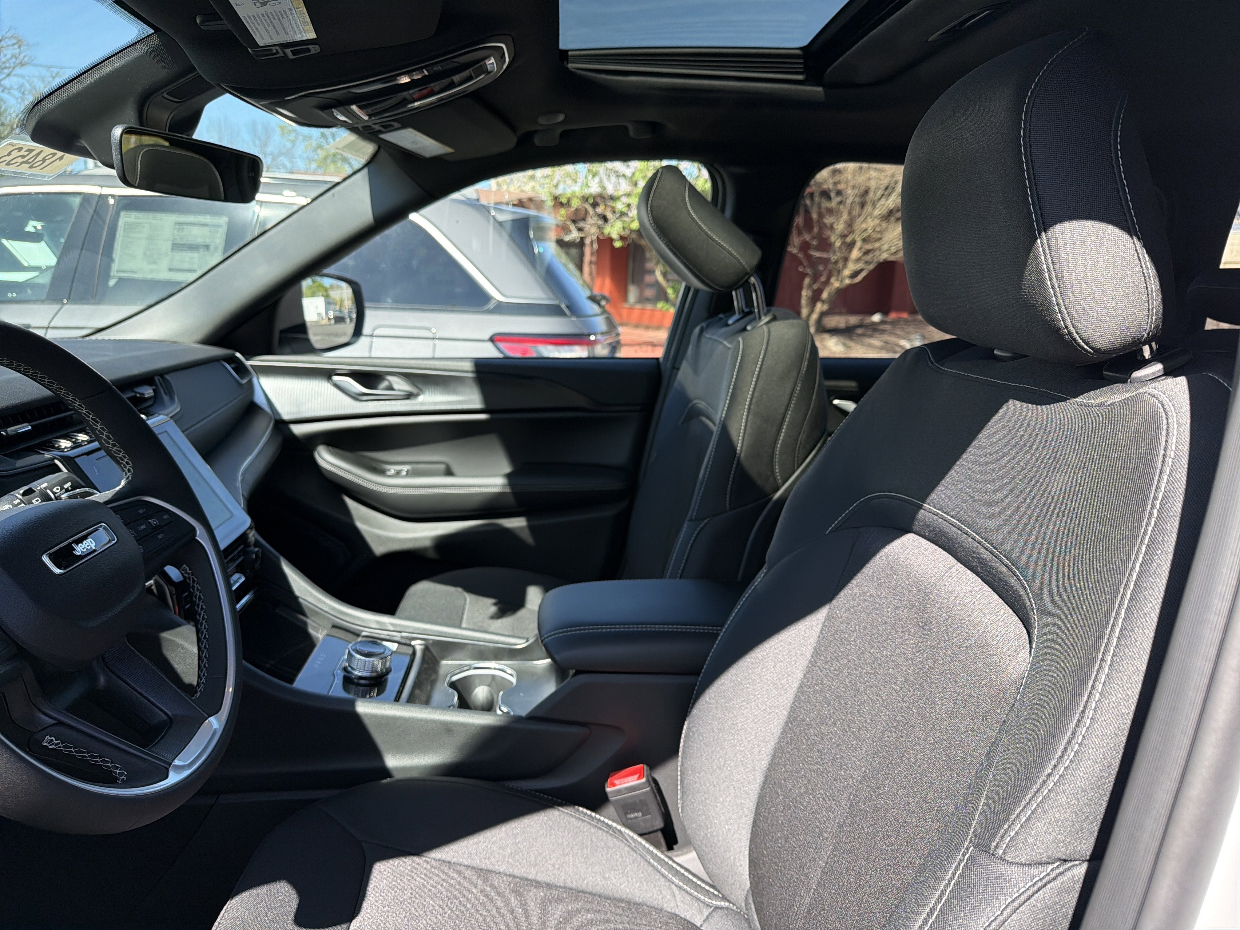 2026 Jeep Grand Cherokee Laredo X