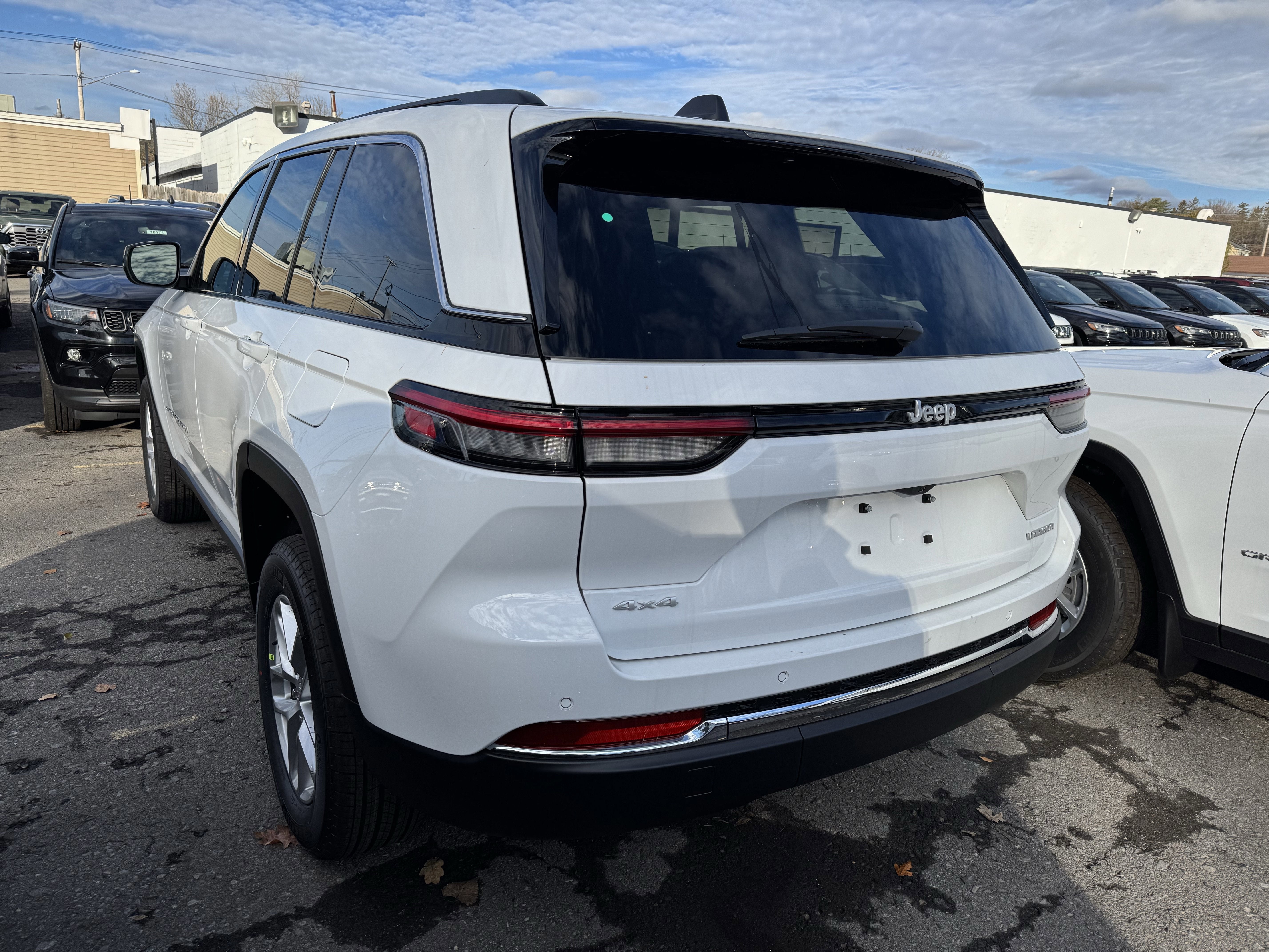 2025 Jeep Grand Cherokee Laredo X