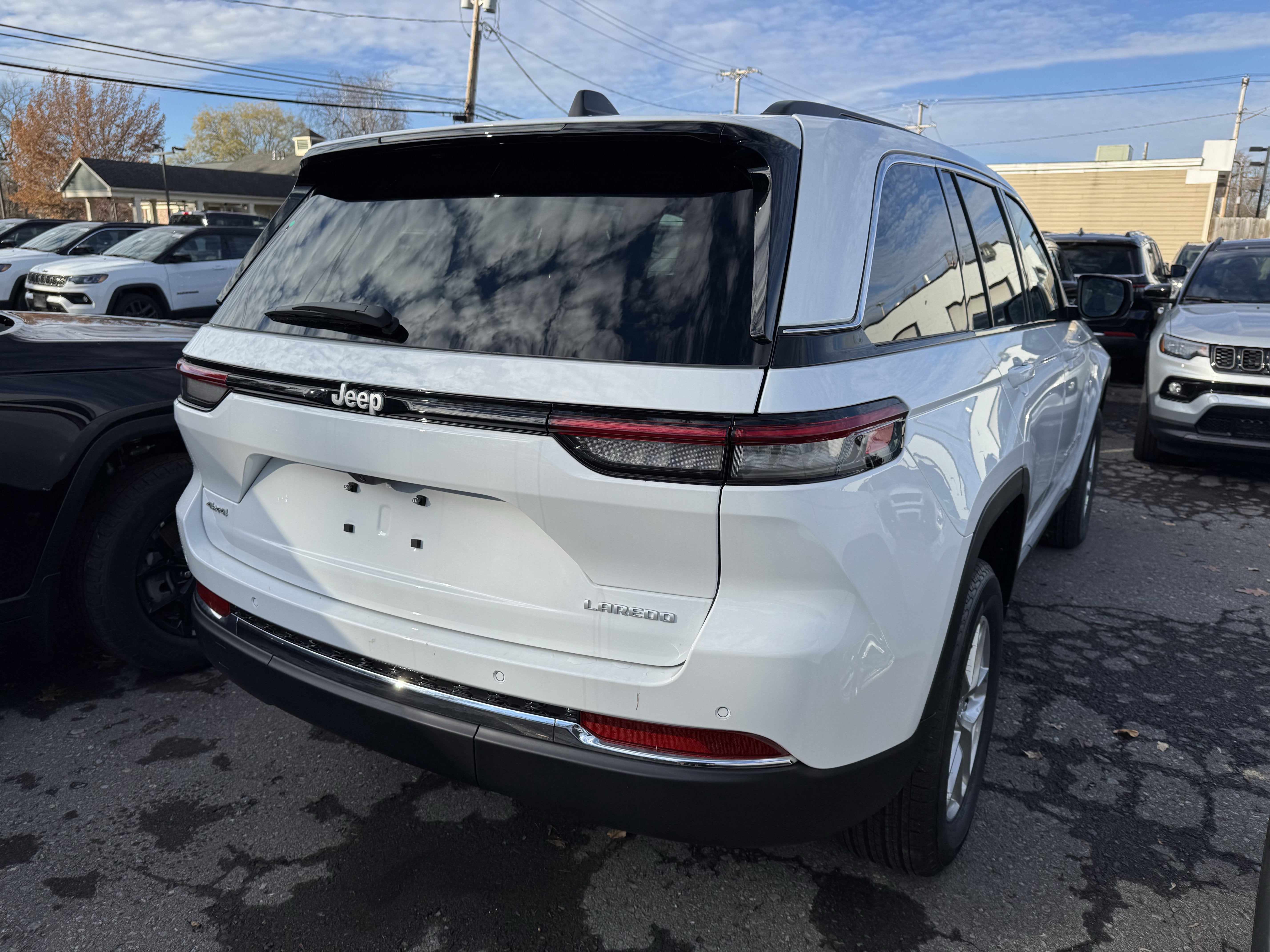 2025 Jeep Grand Cherokee Laredo X