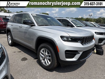 2026 Jeep Grand Cherokee Laredo