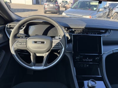 2025 Jeep Grand Cherokee Laredo X