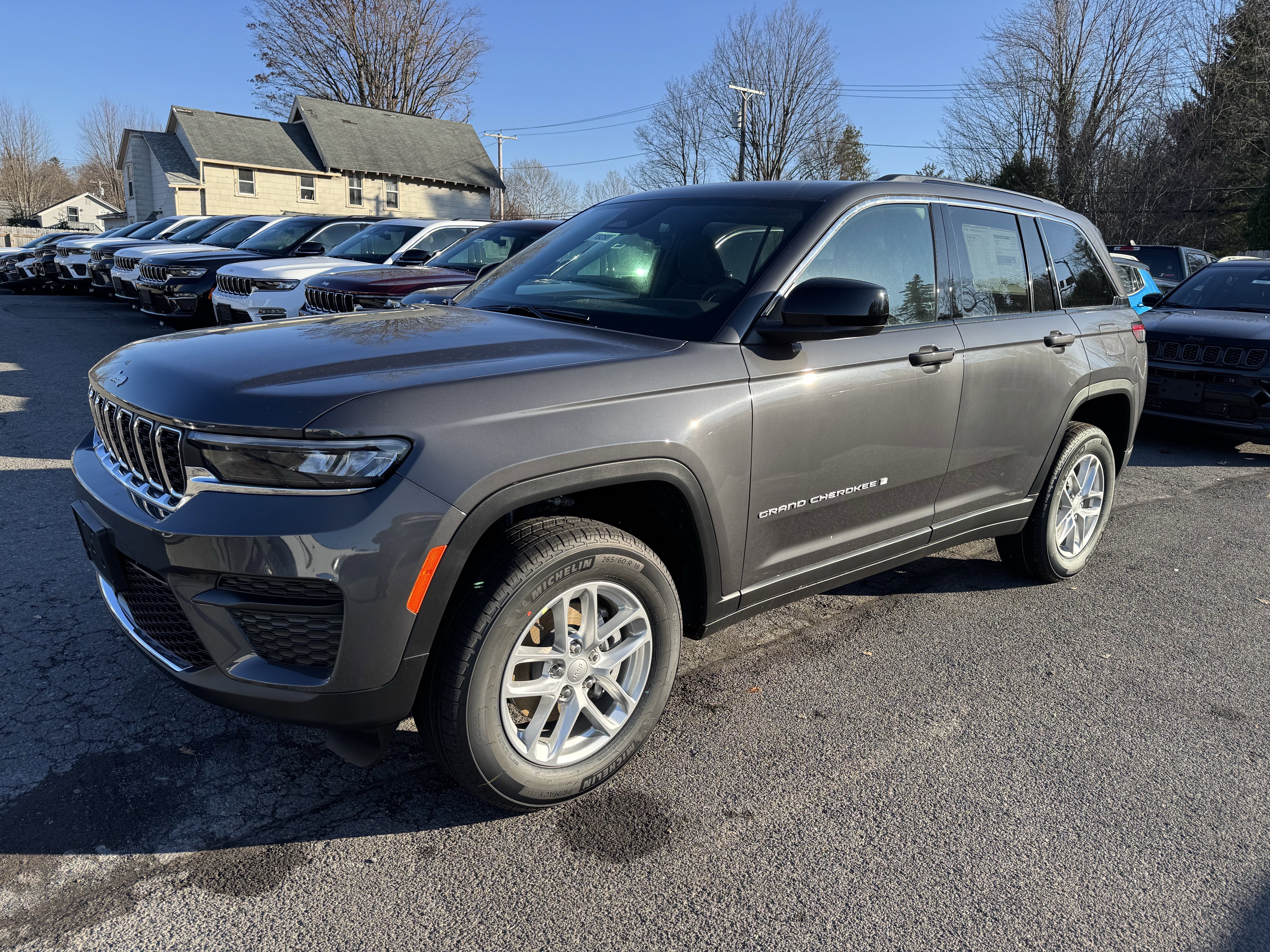 2025 Jeep Grand Cherokee Laredo X