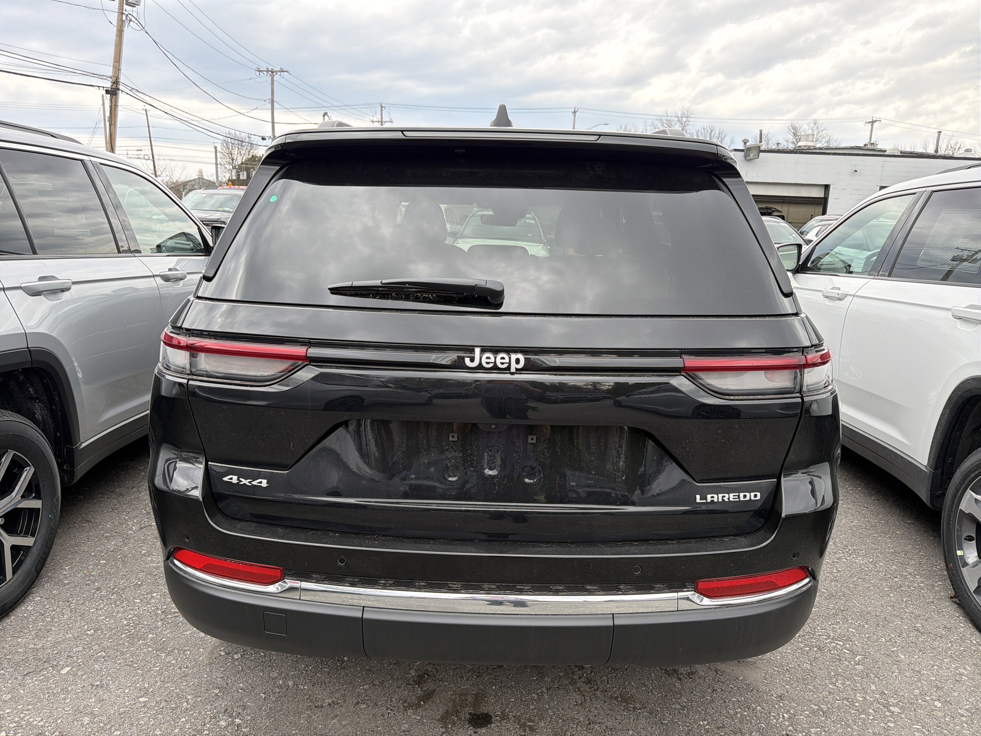 2026 Jeep Grand Cherokee Laredo X