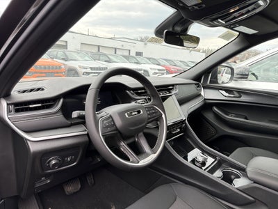 2026 Jeep Grand Cherokee Laredo X