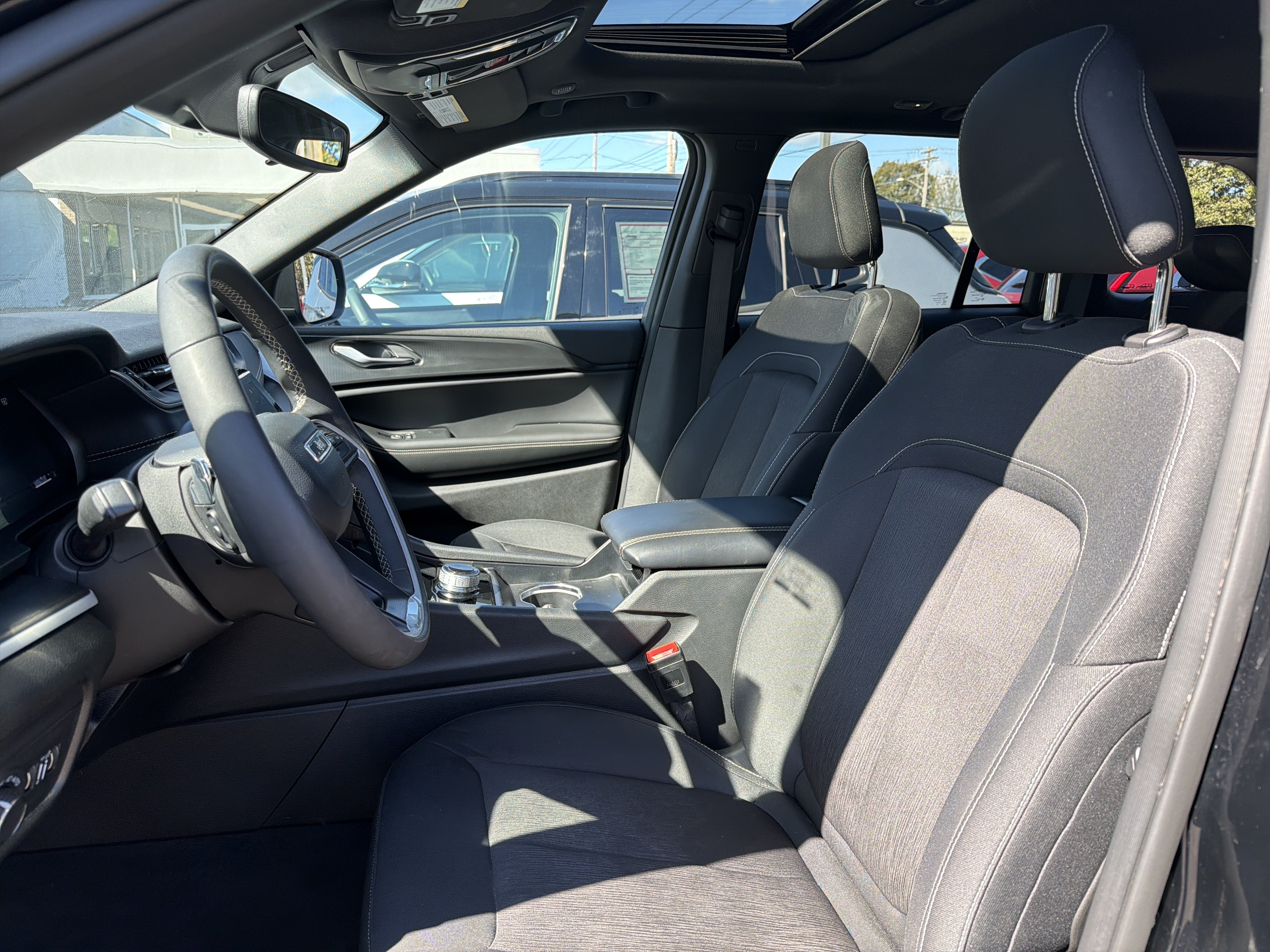 2024 Jeep Grand Cherokee Laredo X