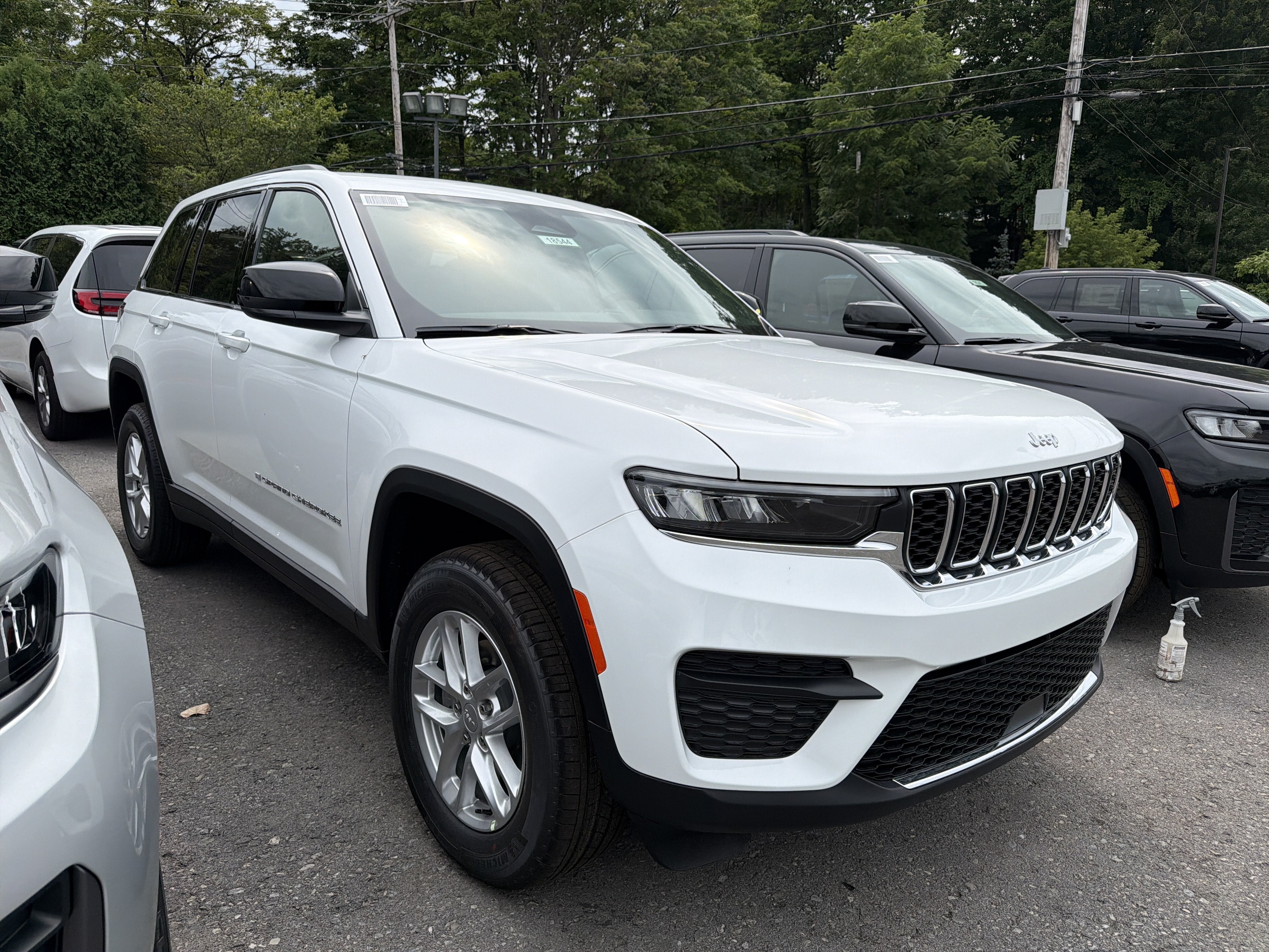 2026 Jeep Grand Cherokee Laredo