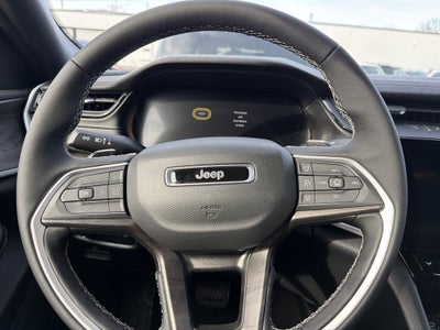 2026 Jeep Grand Cherokee Laredo Altitude