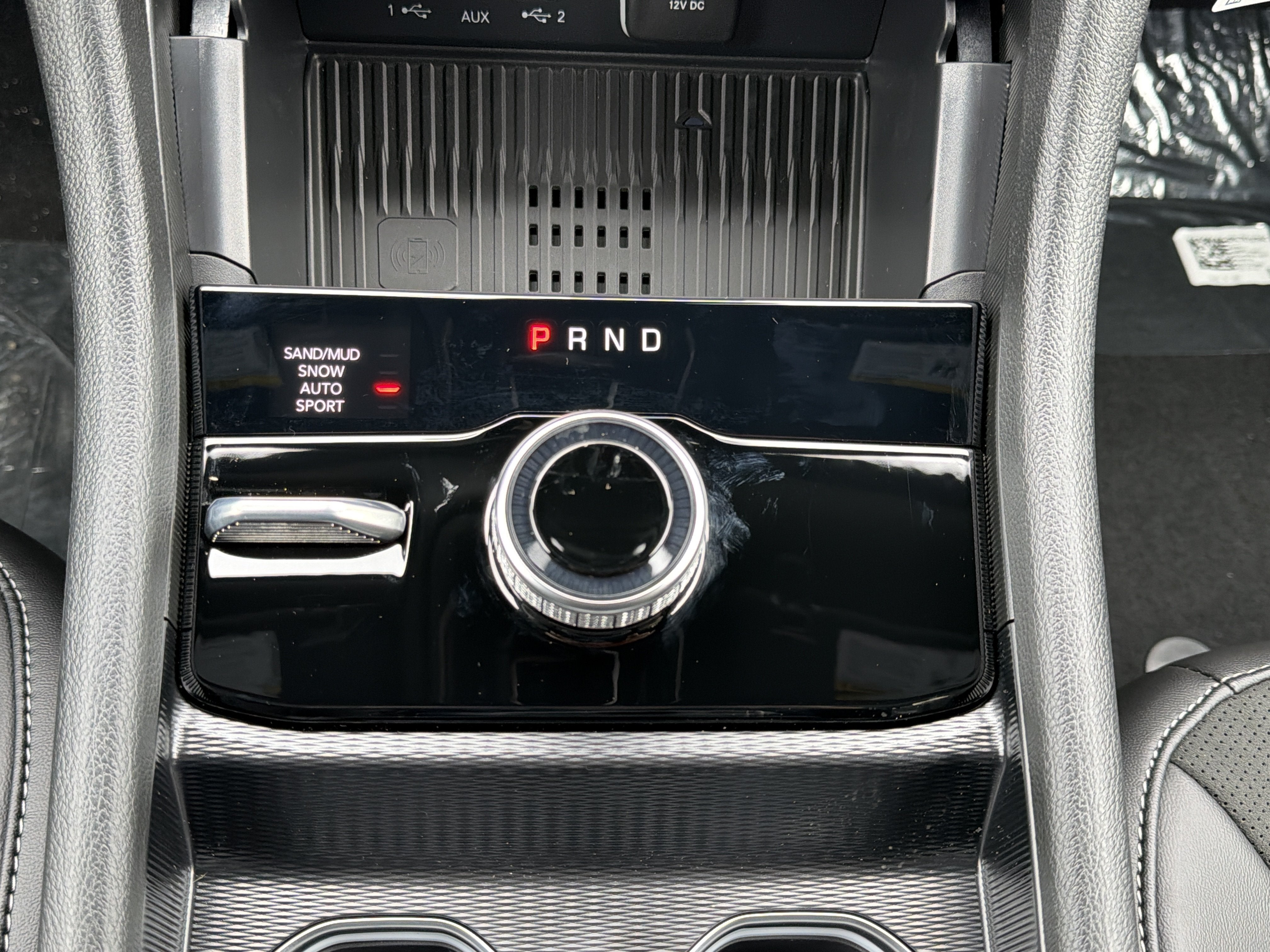 2027 Jeep Grand Cherokee Laredo Altitude
