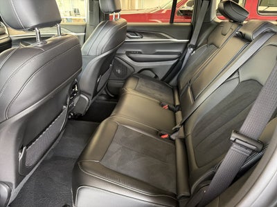 2026 Jeep Grand Cherokee Laredo Altitude
