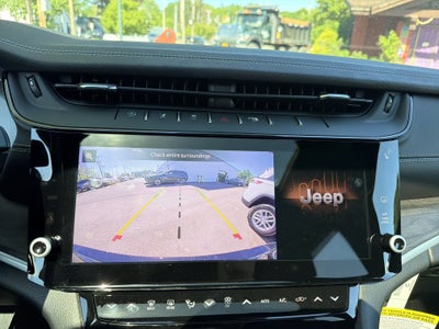 2026 Jeep Grand Cherokee Laredo Altitude