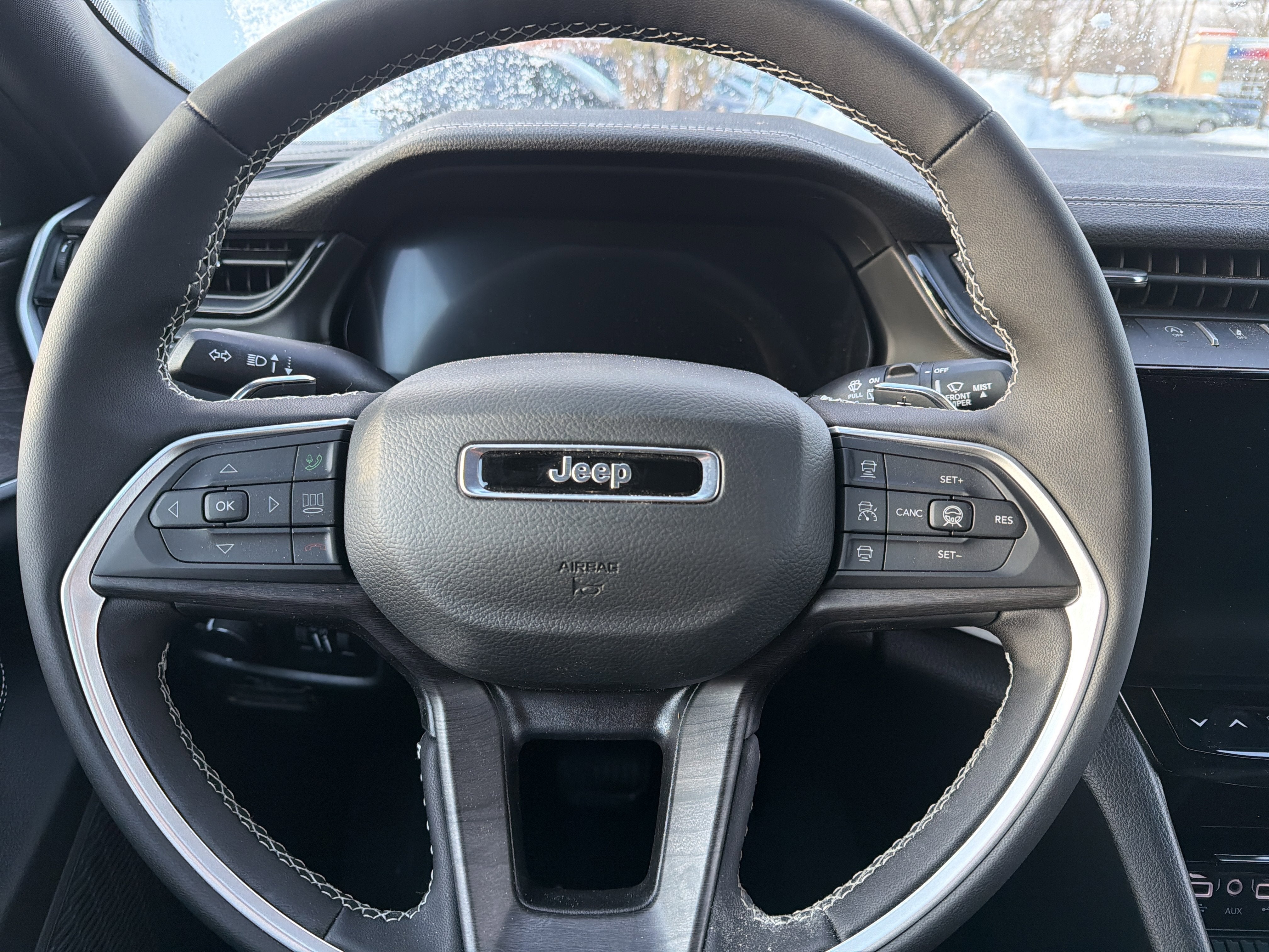 2026 Jeep Grand Cherokee Laredo Altitude