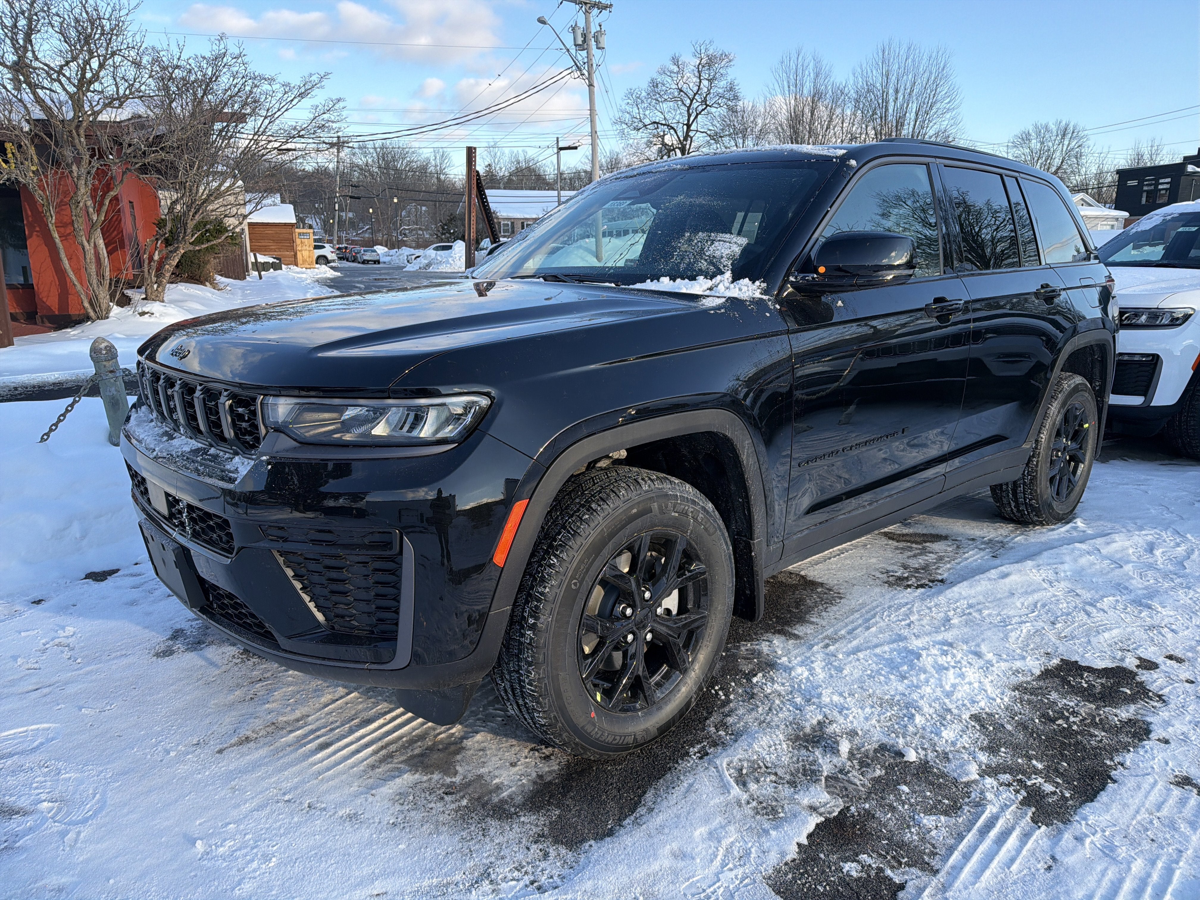 2026 Jeep Grand Cherokee Laredo Altitude