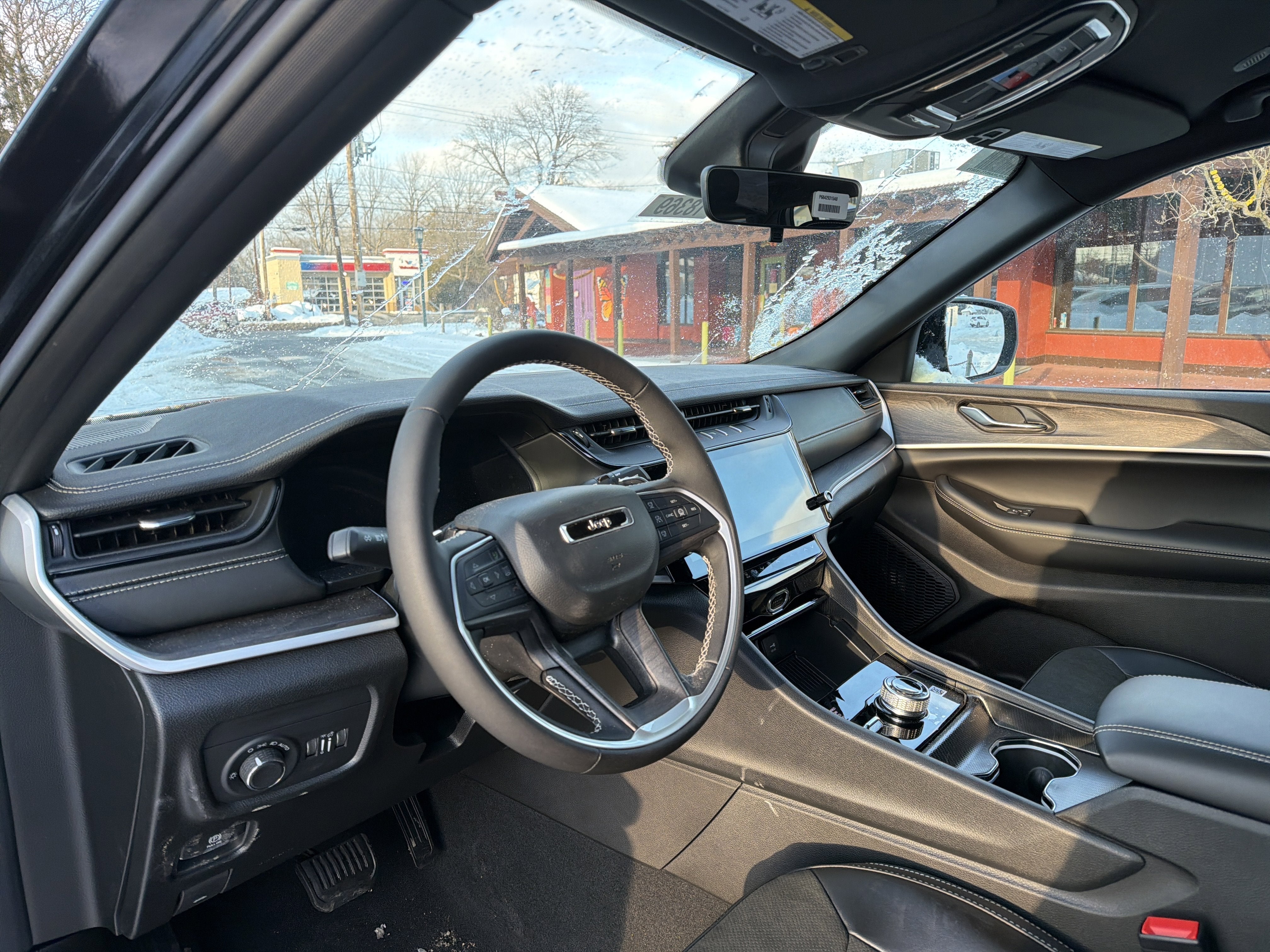 2026 Jeep Grand Cherokee Laredo Altitude