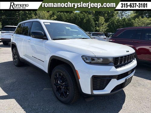 2026 Jeep Grand Cherokee Laredo Altitude