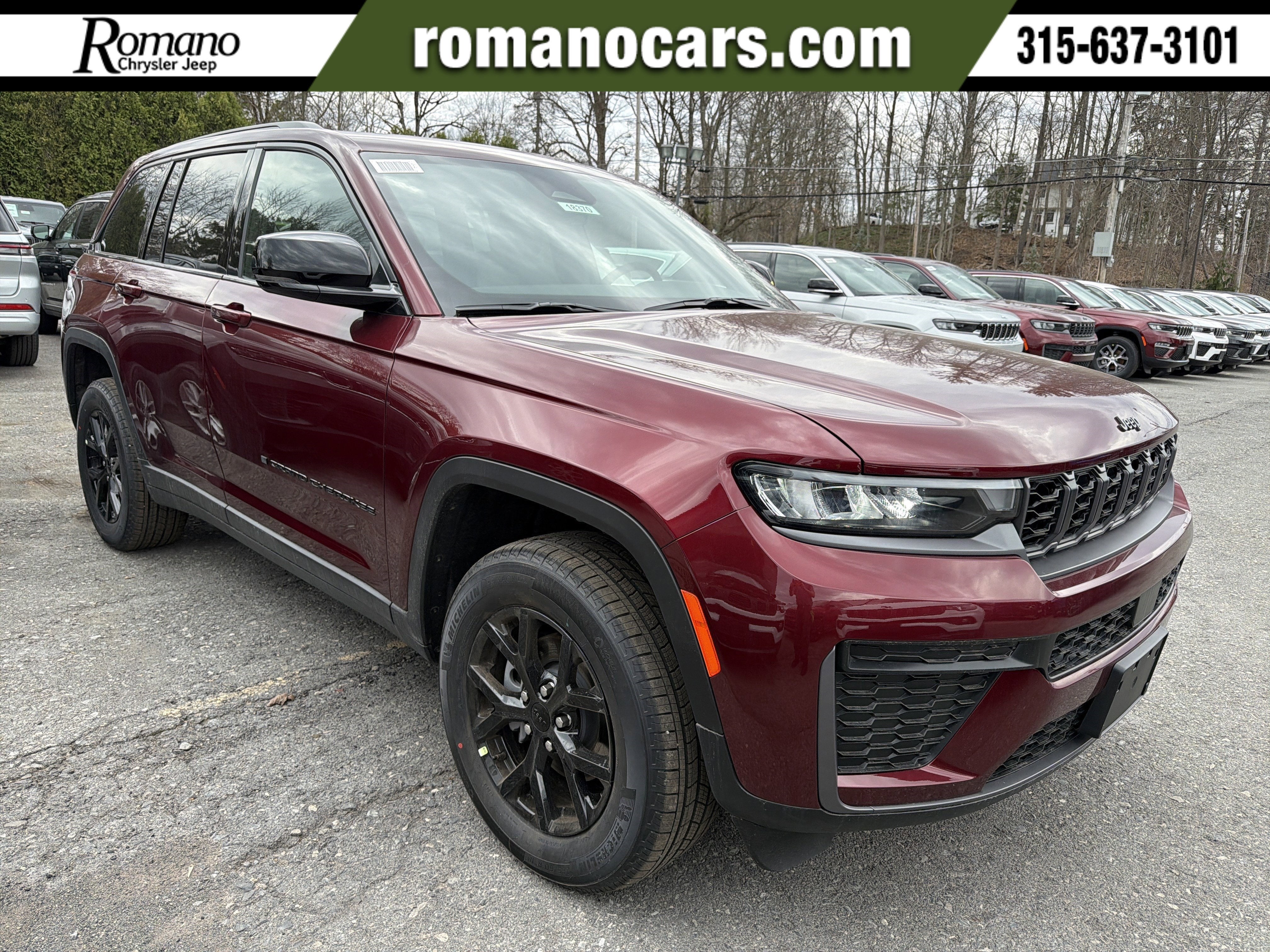 2026 Jeep Grand Cherokee Laredo Altitude