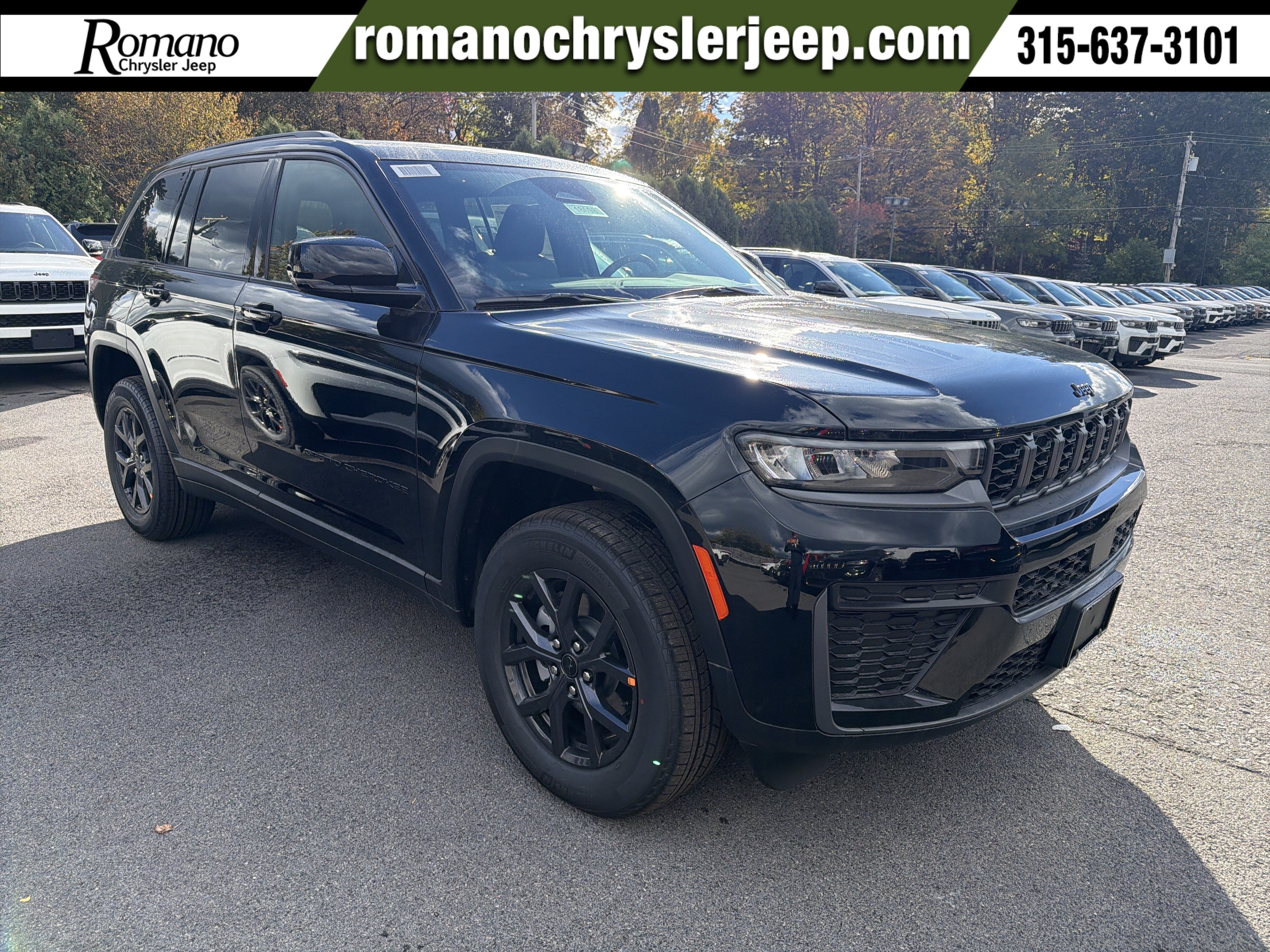 2027 Jeep Grand Cherokee Laredo Altitude