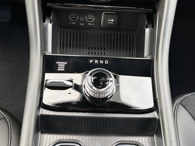 2027 Jeep Grand Cherokee Laredo Altitude