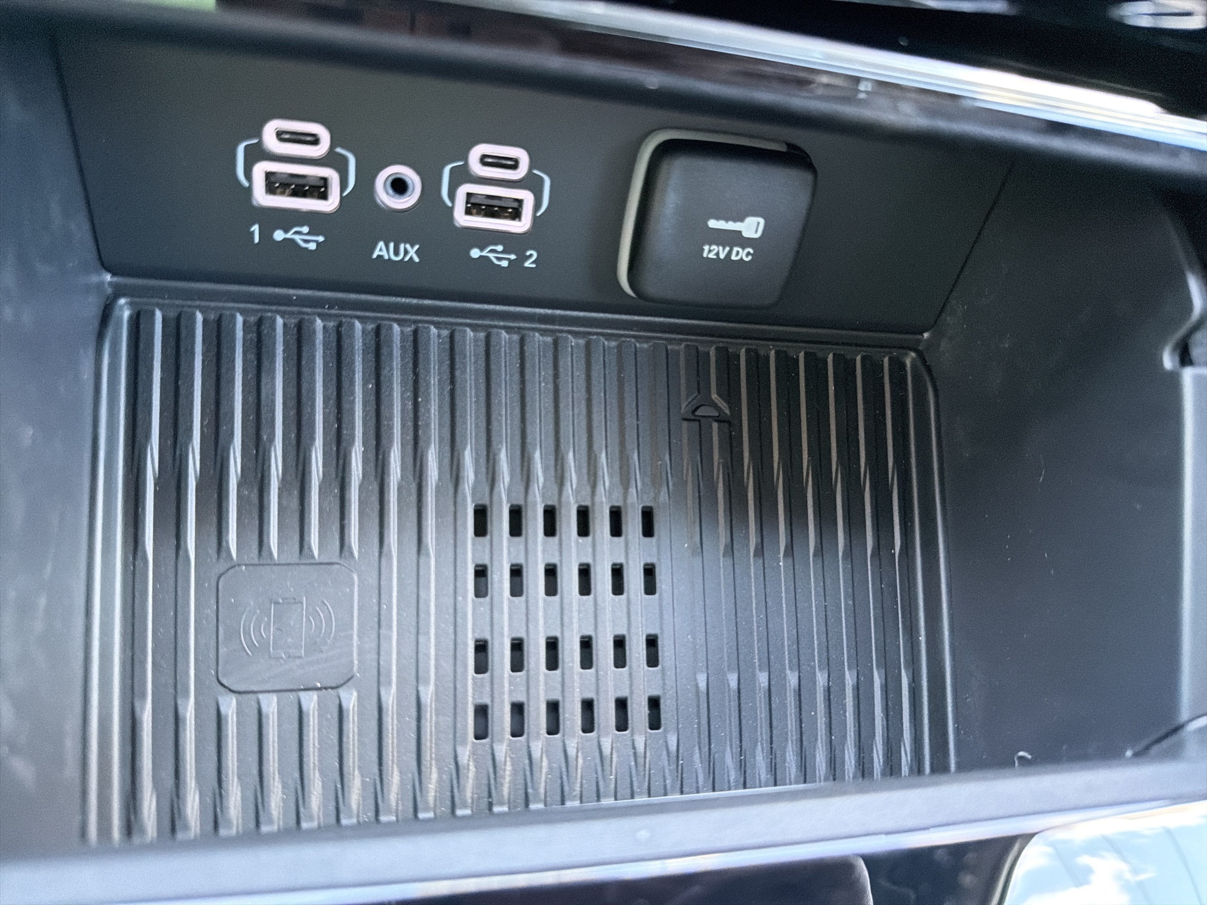 2026 Jeep Grand Cherokee 85th Anniversary Edition