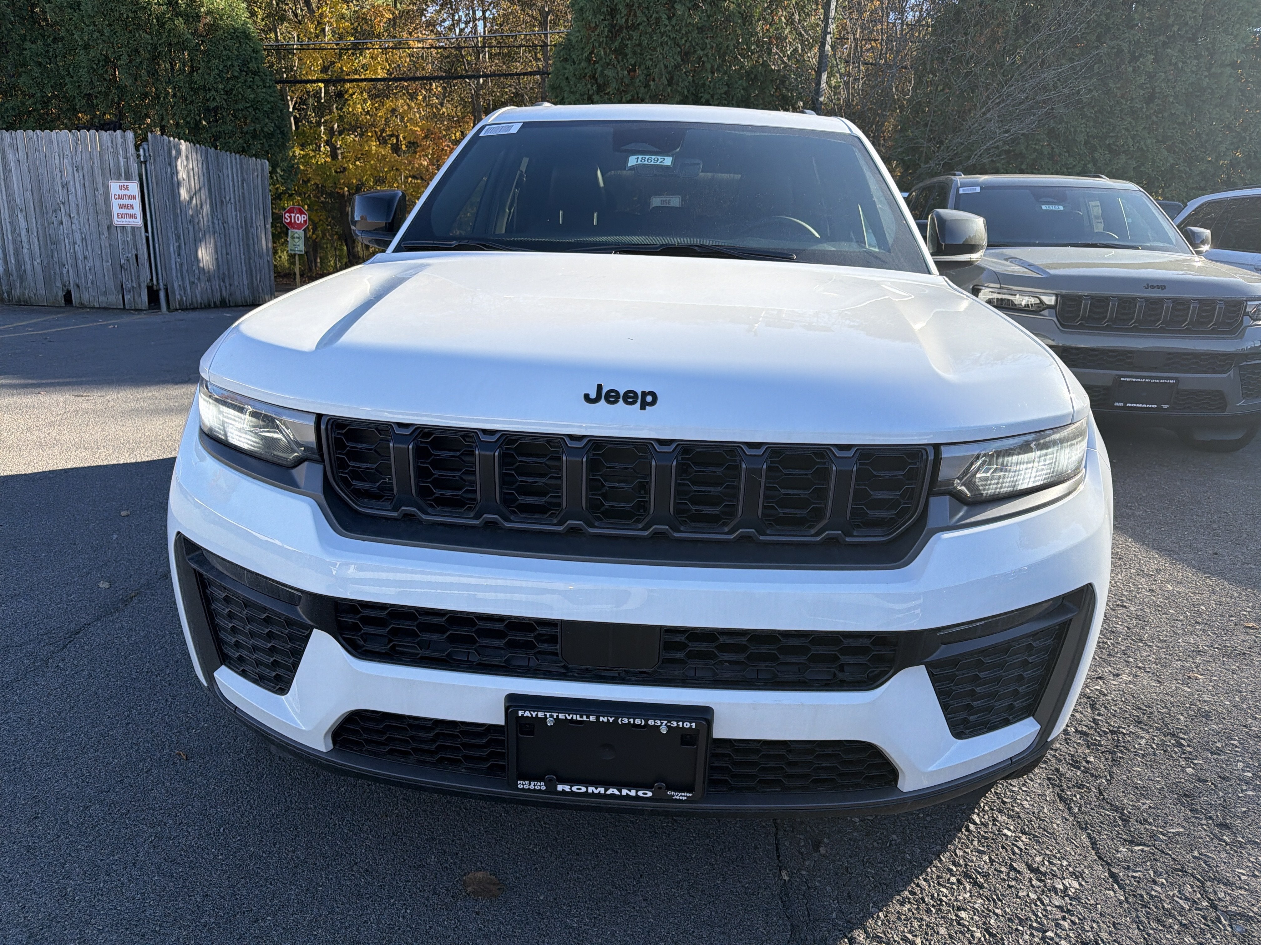 2027 Jeep Grand Cherokee Limited