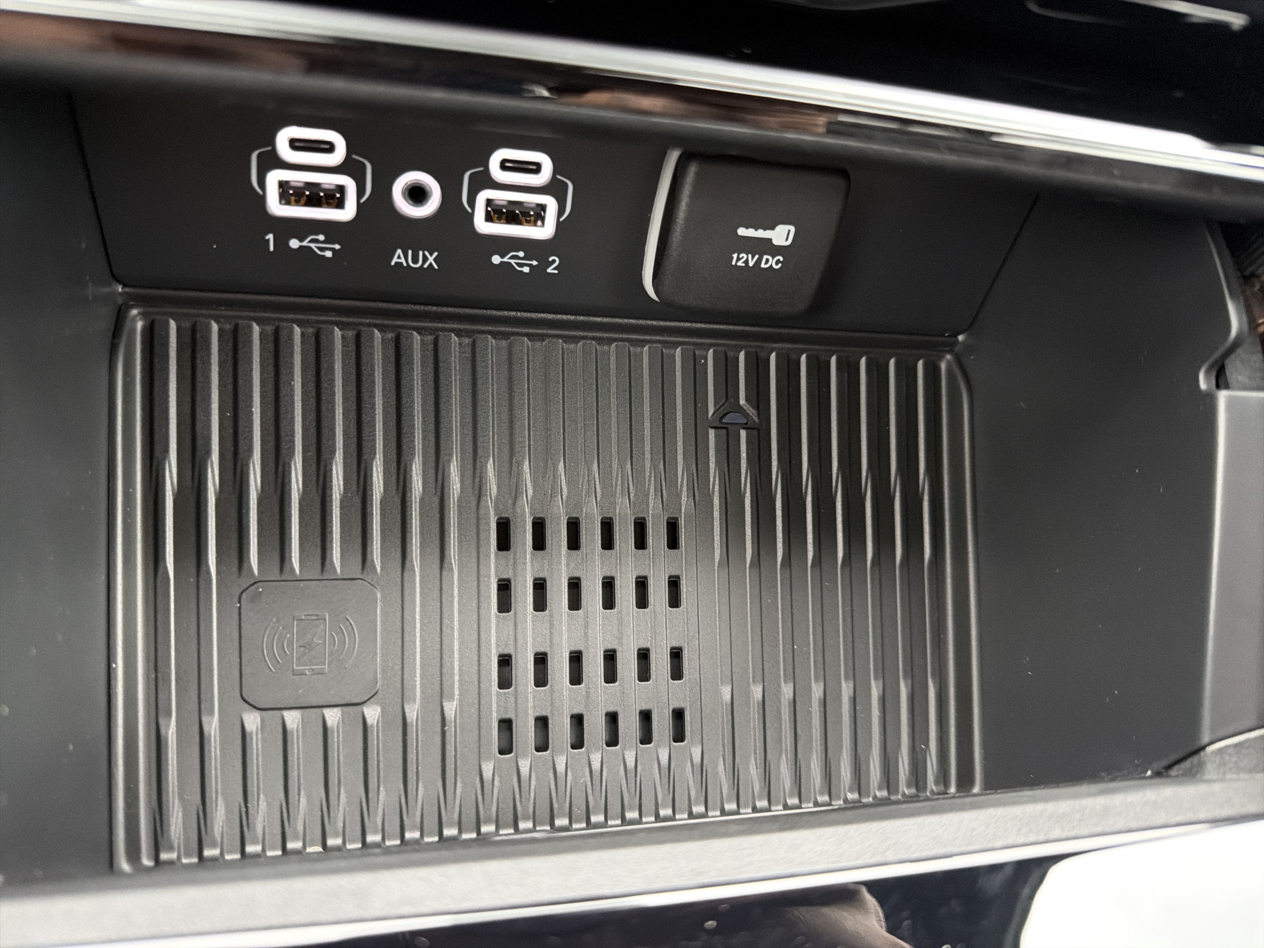 2027 Jeep Grand Cherokee Limited Reserve