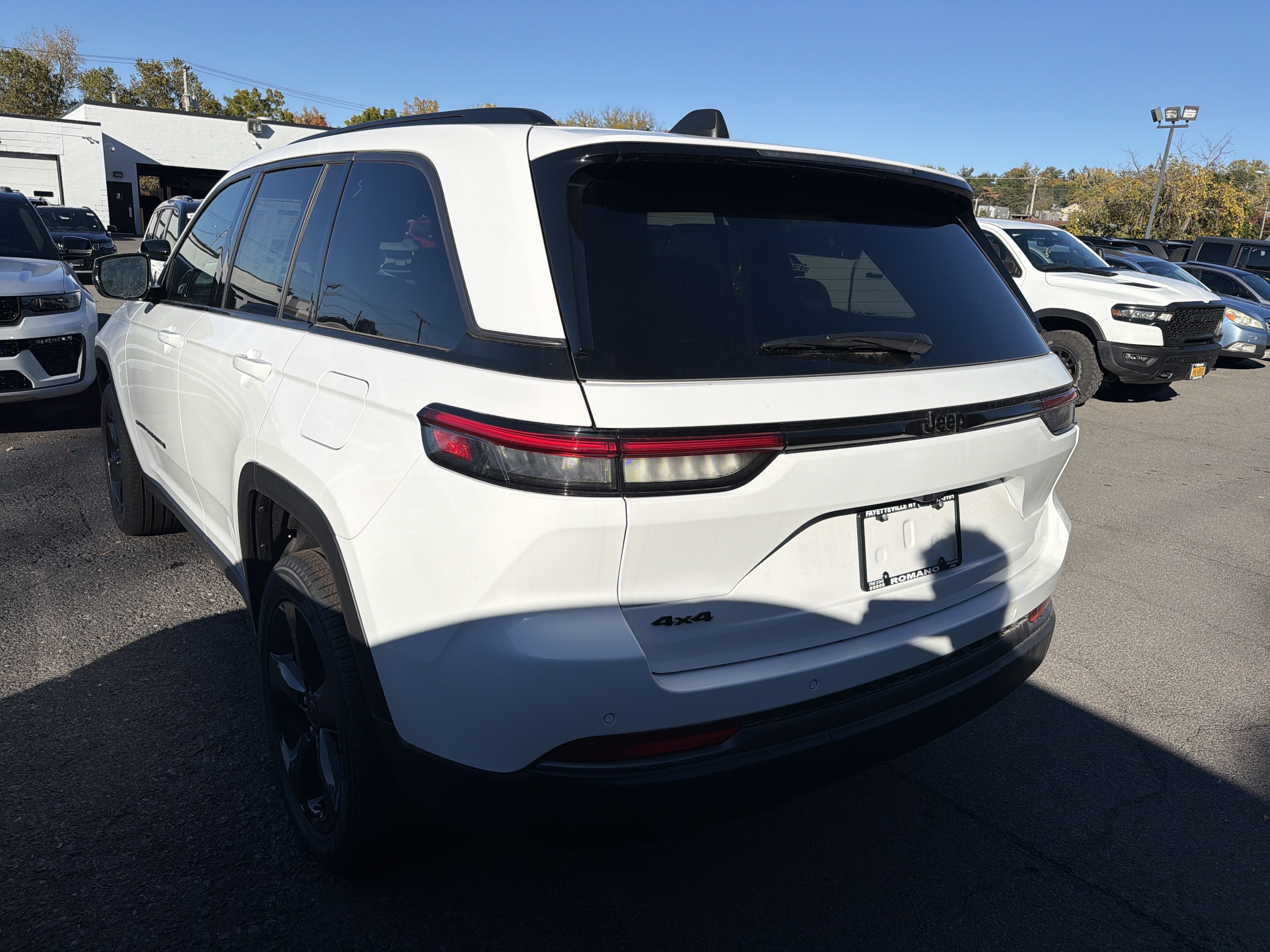 2027 Jeep Grand Cherokee Limited