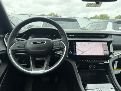 2027 Jeep Grand Cherokee Limited Reserve