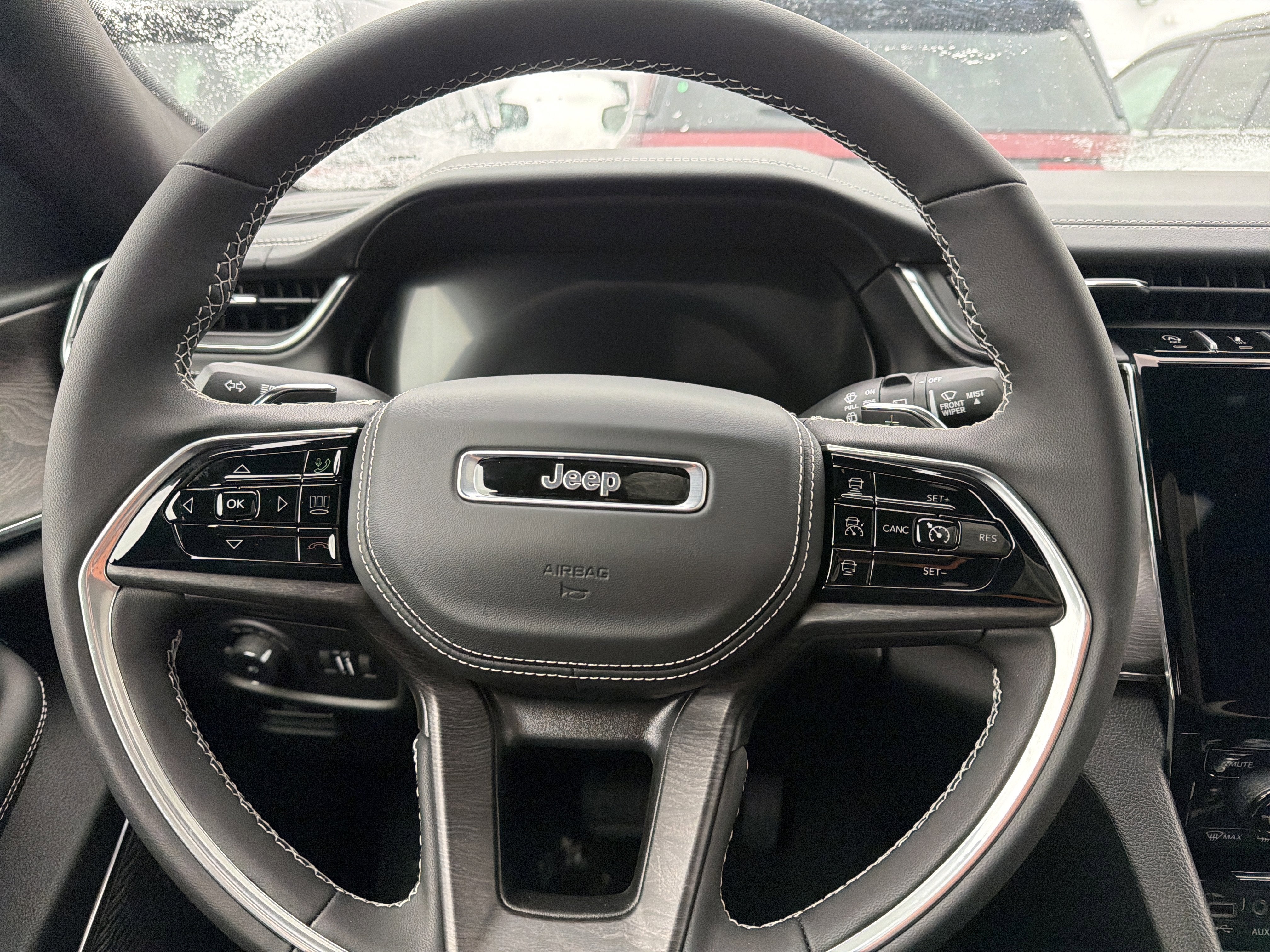 2025 Jeep Grand Cherokee Overland