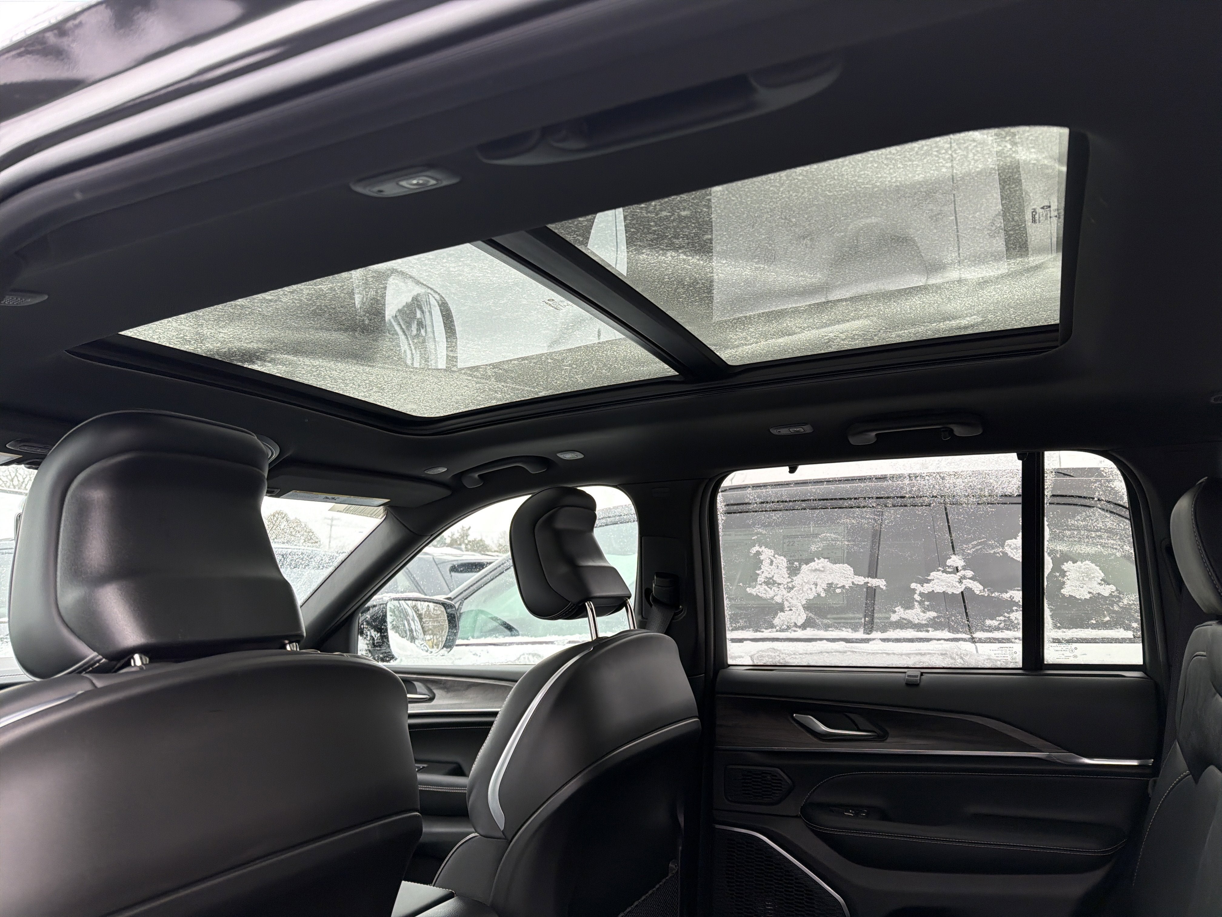 2025 Jeep Grand Cherokee Overland