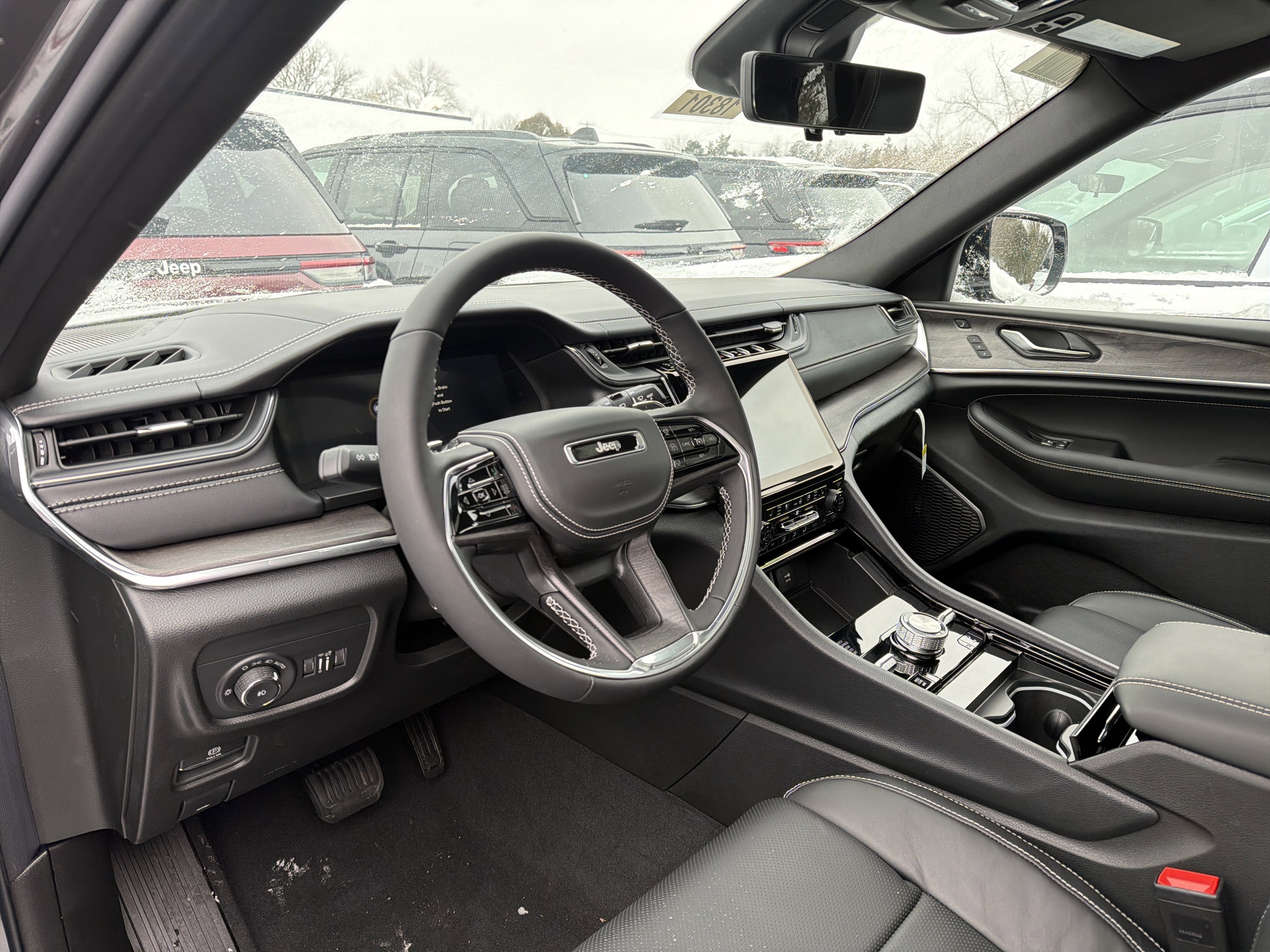 2025 Jeep Grand Cherokee Overland