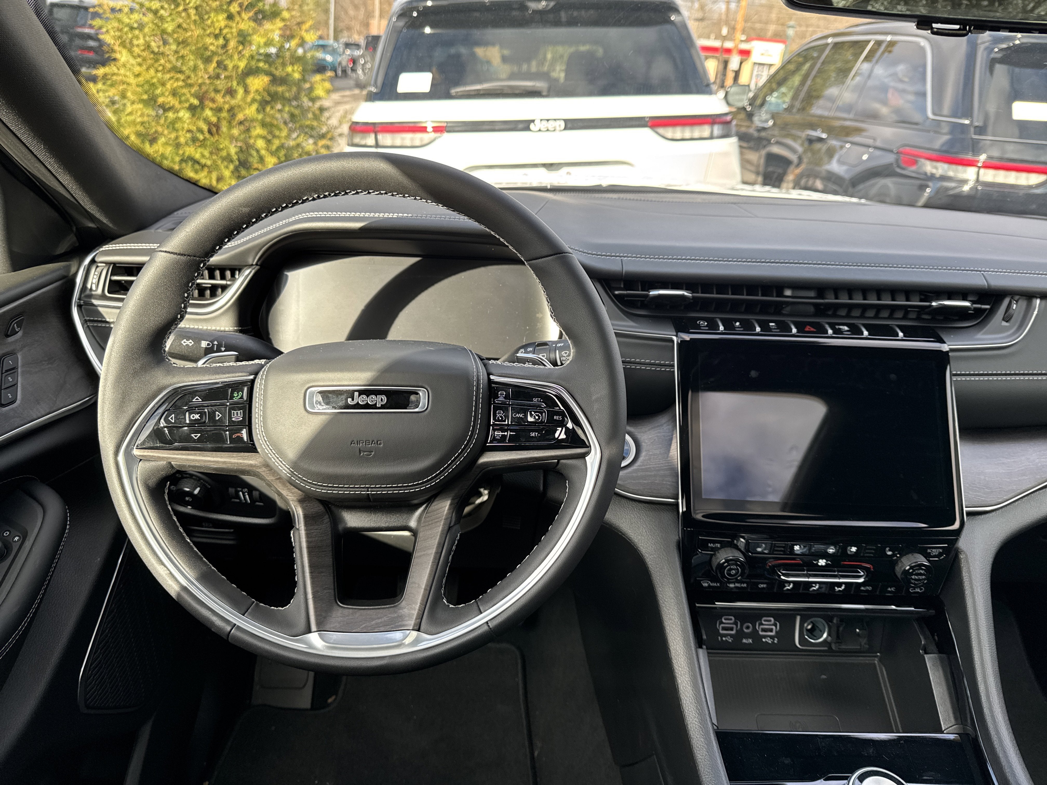 2025 Jeep Grand Cherokee Overland