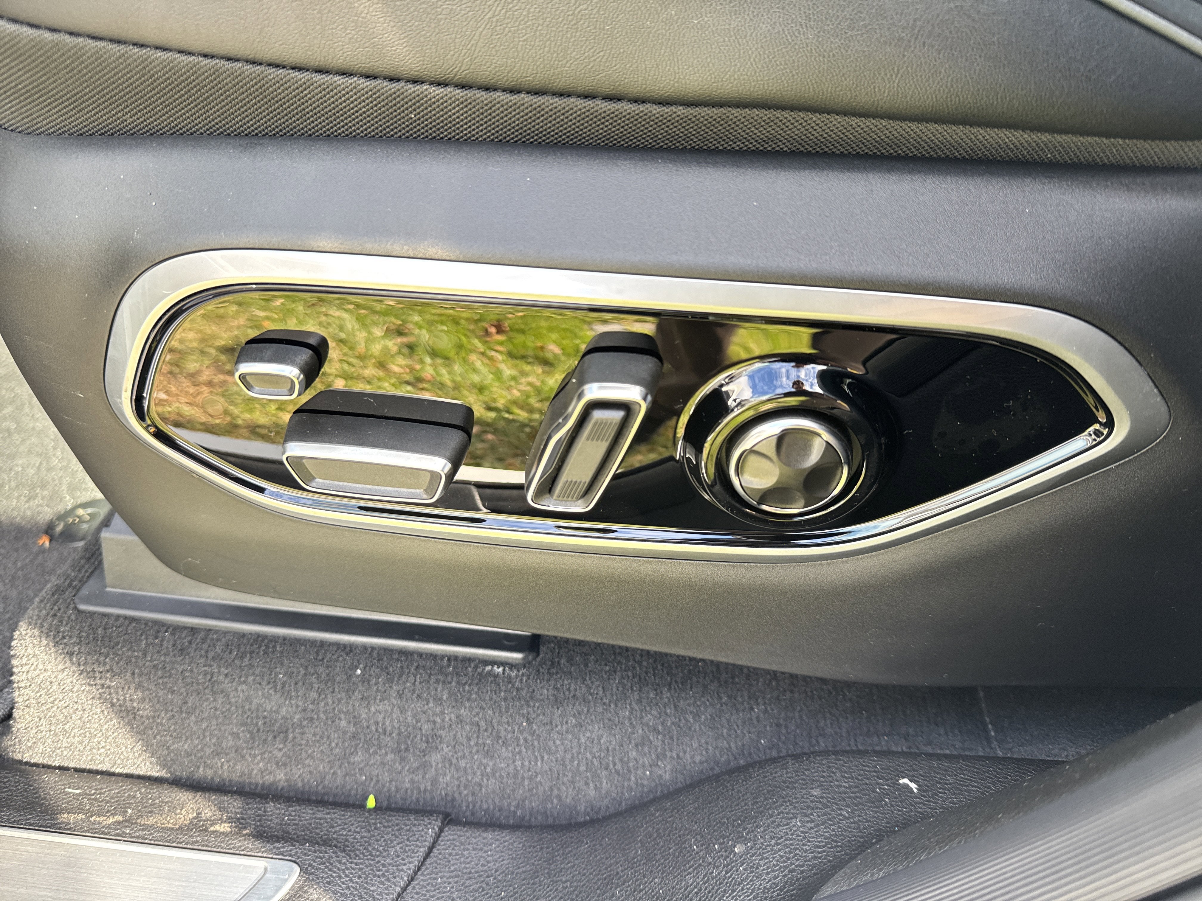 2025 Jeep Grand Cherokee Overland