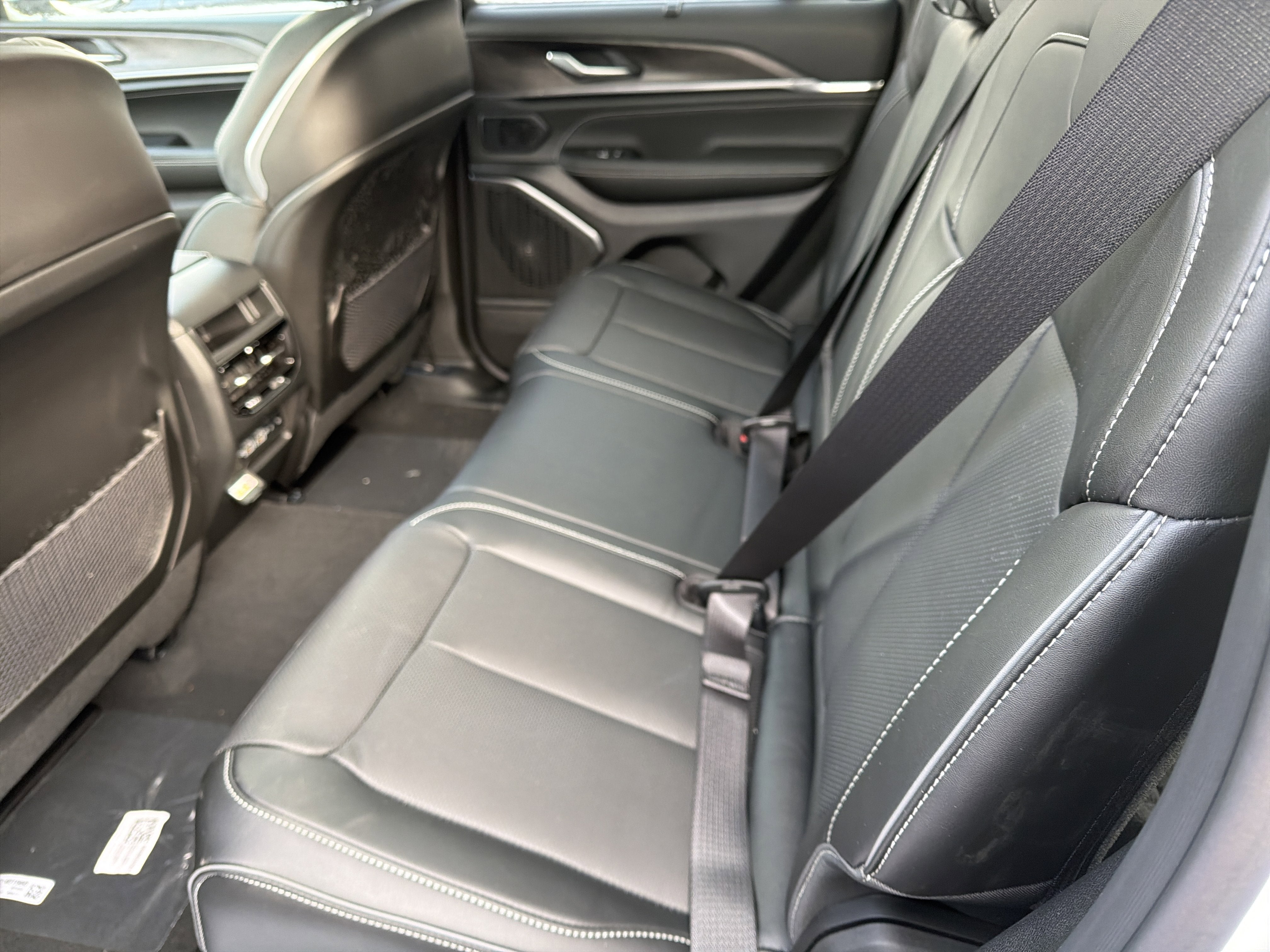 2025 Jeep Grand Cherokee Overland