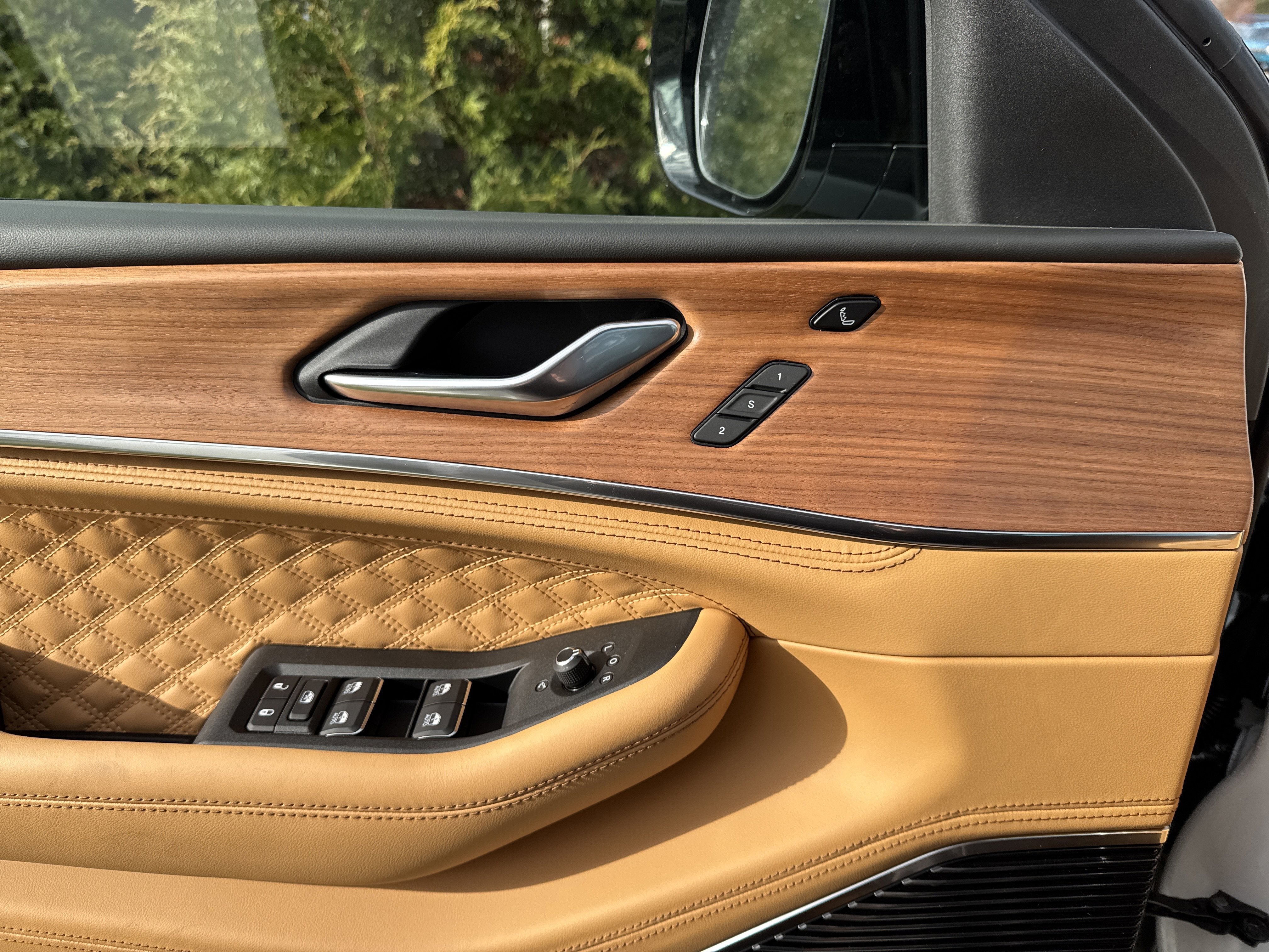 2025 Jeep Grand Cherokee Summit Reserve