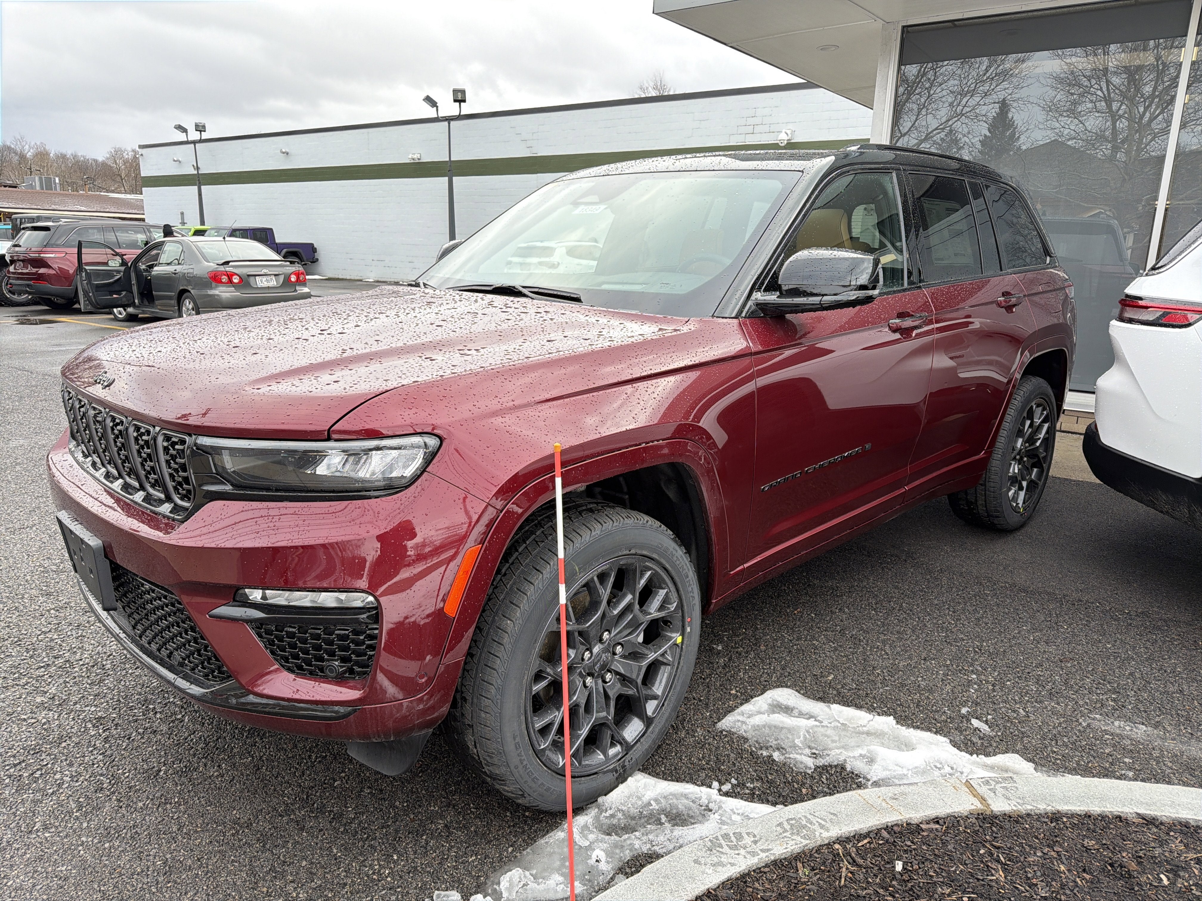 2025 Jeep Grand Cherokee Summit
