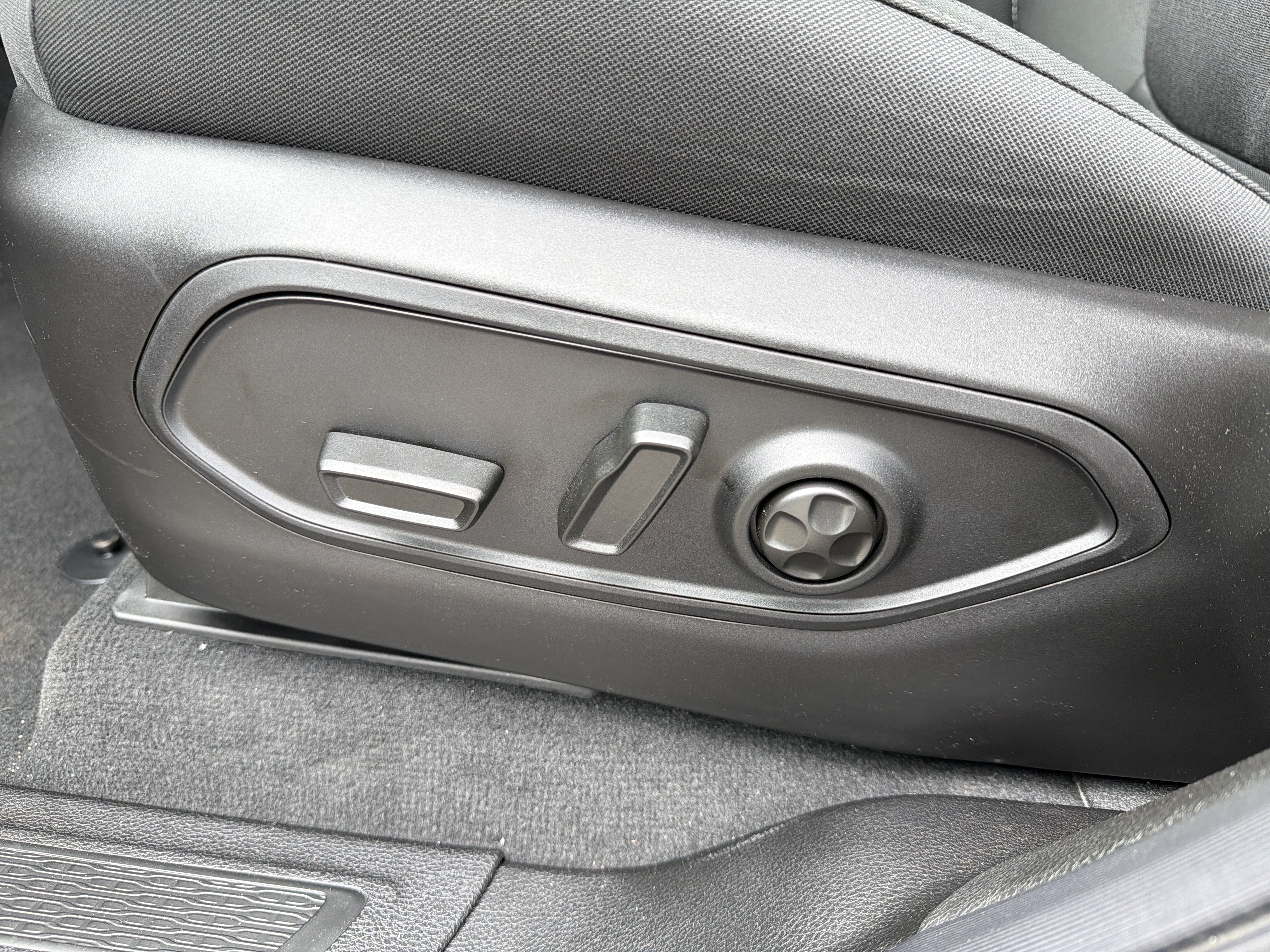 2026 Jeep Grand Cherokee L Laredo X