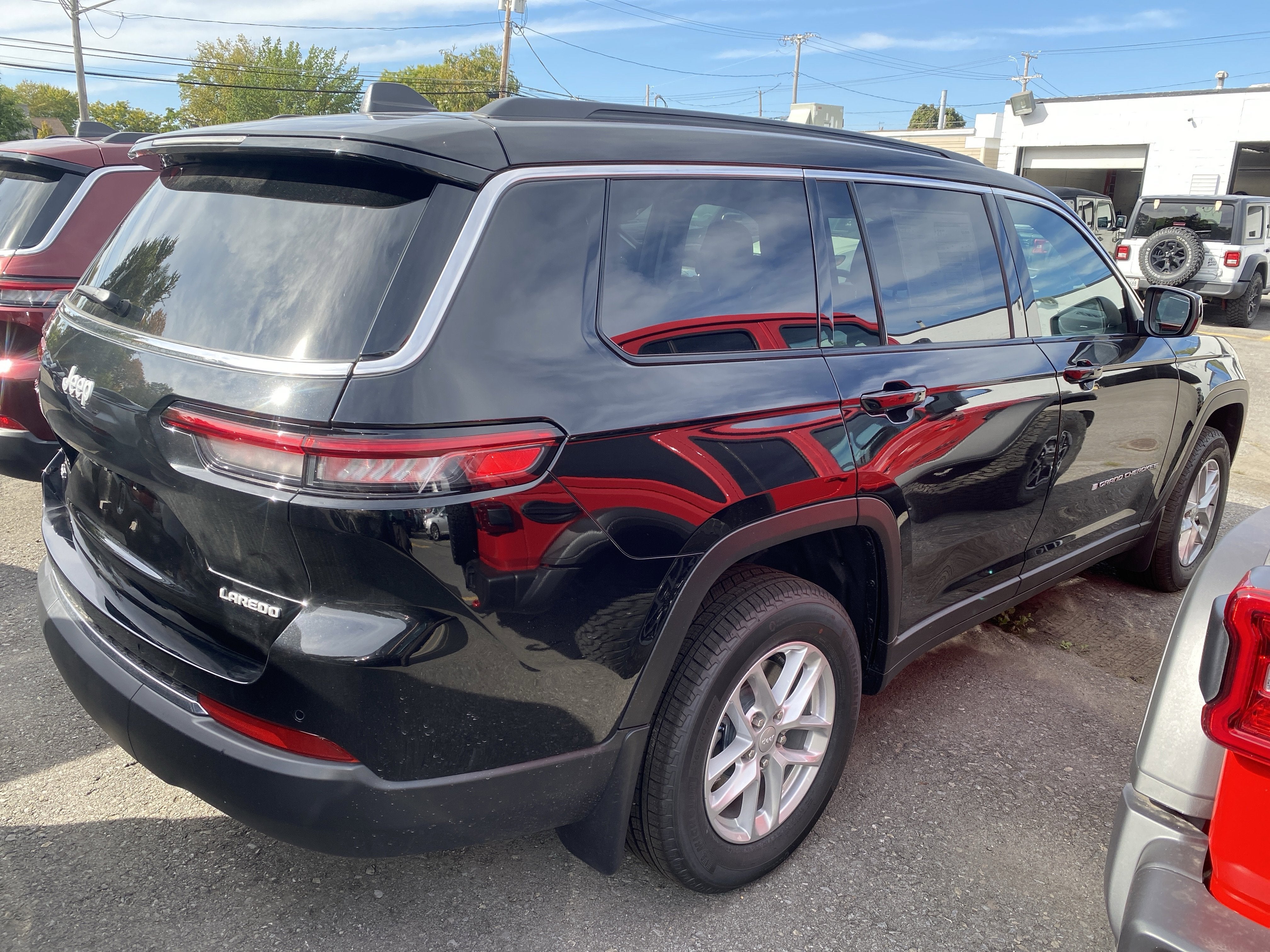 2025 Jeep Grand Cherokee L Laredo X