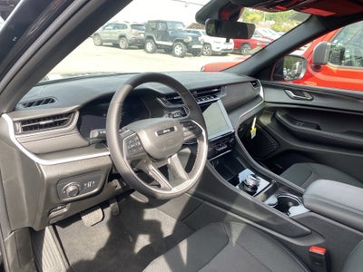 2025 Jeep Grand Cherokee L Laredo X