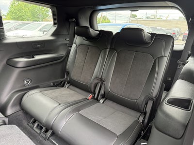 2026 Jeep Grand Cherokee L Laredo Altitude