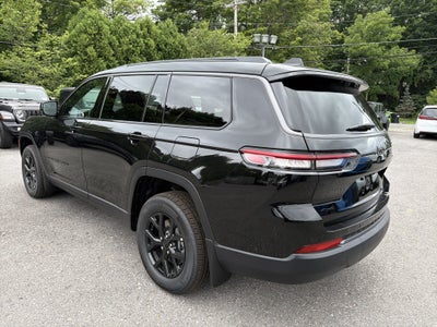 2026 Jeep Grand Cherokee L Laredo Altitude