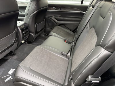 2027 Jeep Grand Cherokee L Laredo Altitude