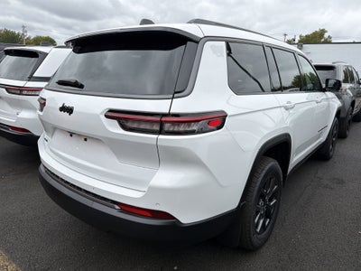2027 Jeep Grand Cherokee L Laredo Altitude