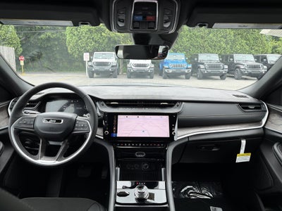 2026 Jeep Grand Cherokee L Laredo Altitude