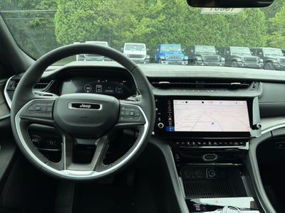 2026 Jeep Grand Cherokee L Laredo Altitude